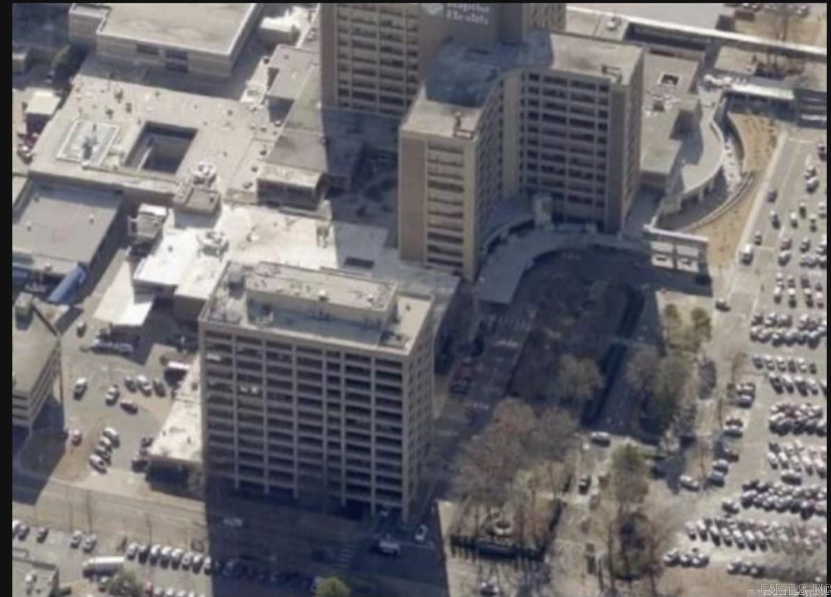 9601 Baptist Health Drive, Suite 960