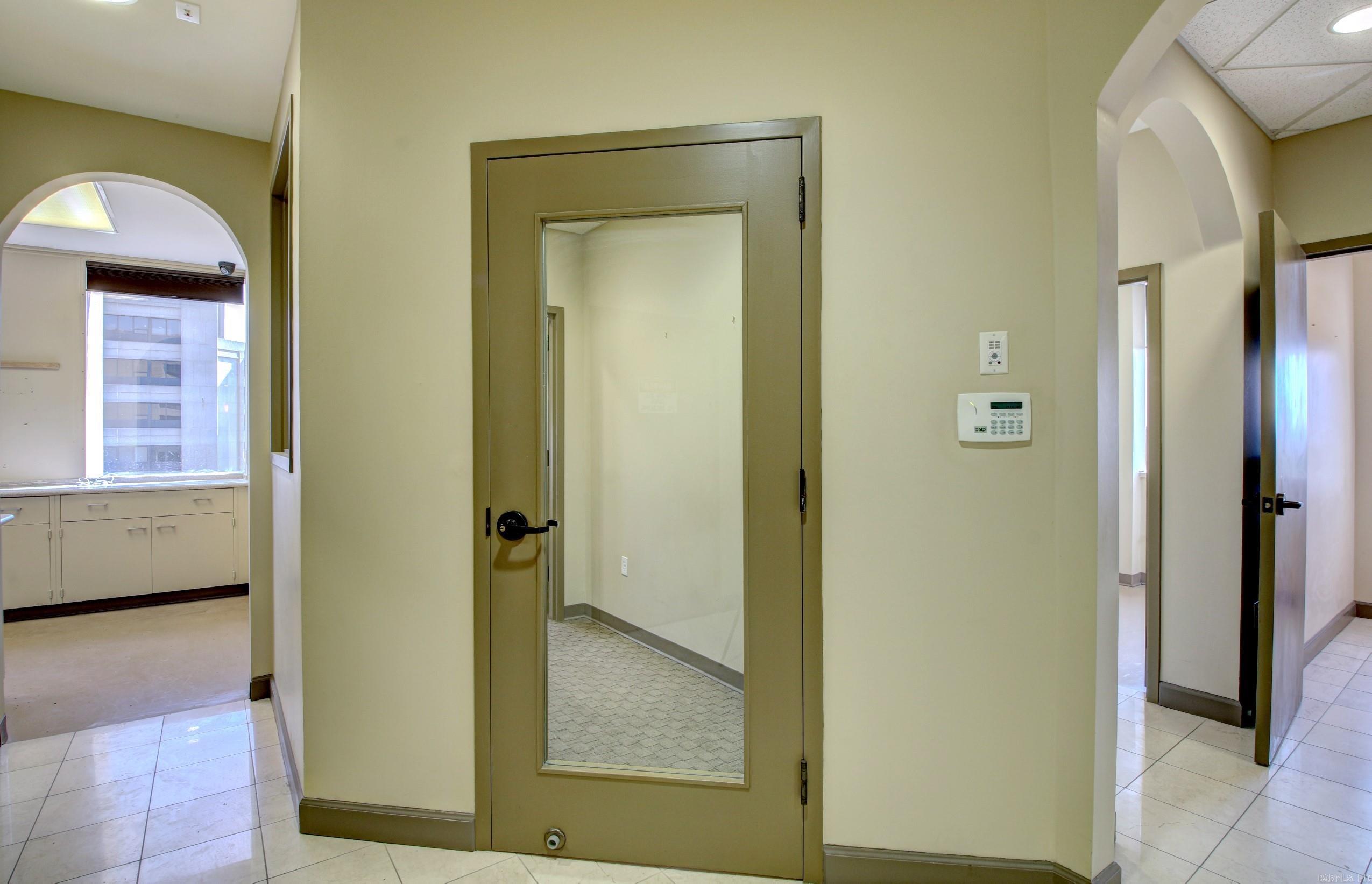 9601 Baptist Health Drive, Suite 960