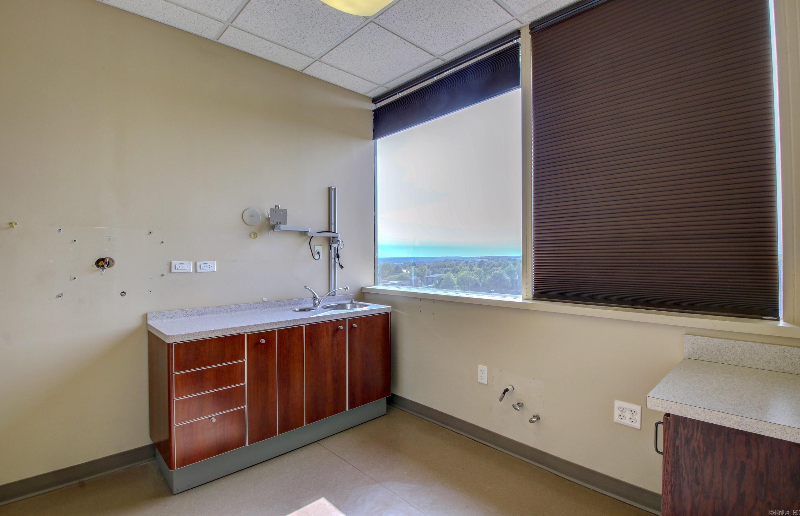 9601 Baptist Health Drive, Suite 960