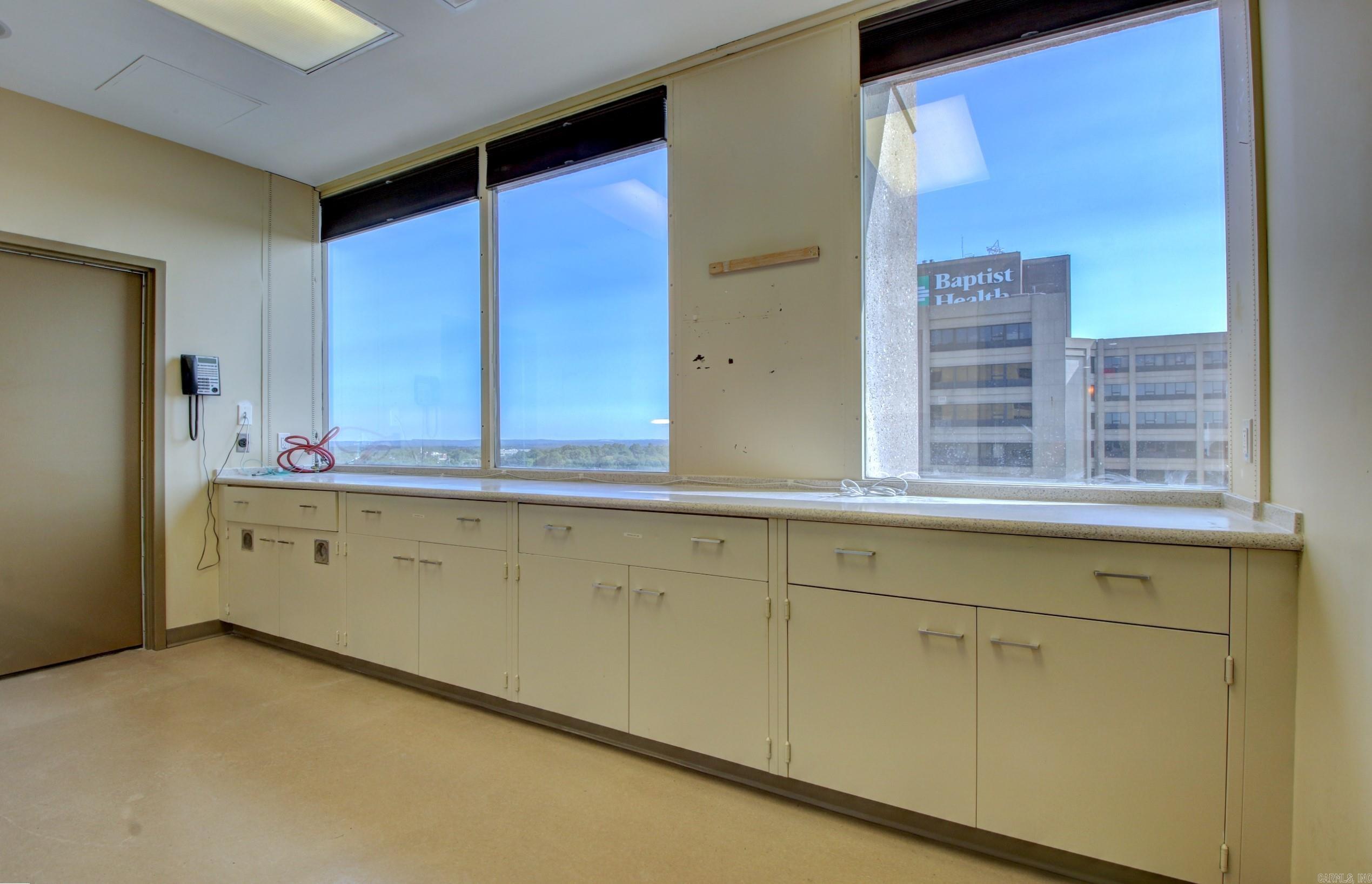 9601 Baptist Health Drive, Suite 960