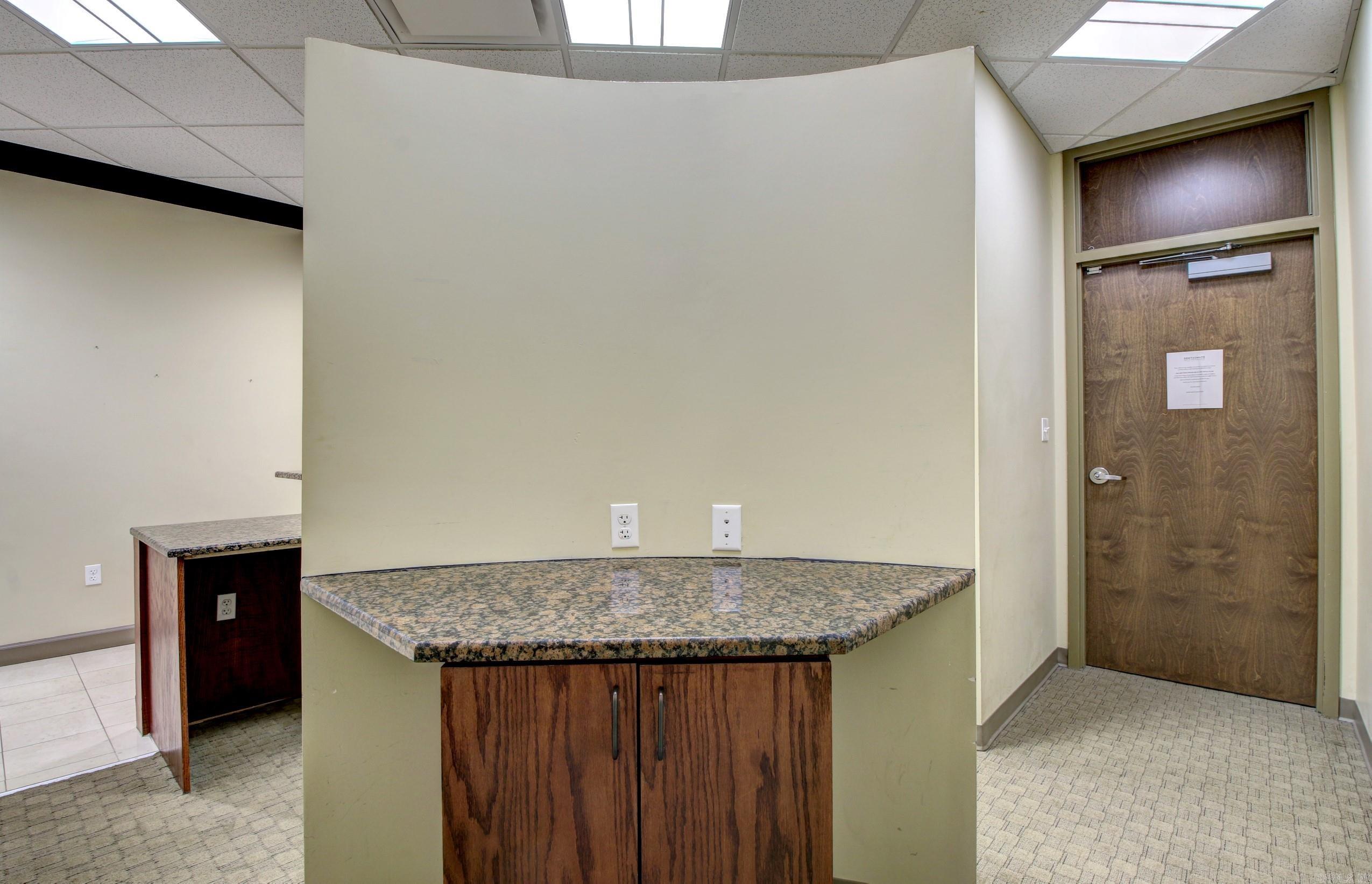 9601 Baptist Health Drive, Suite 960