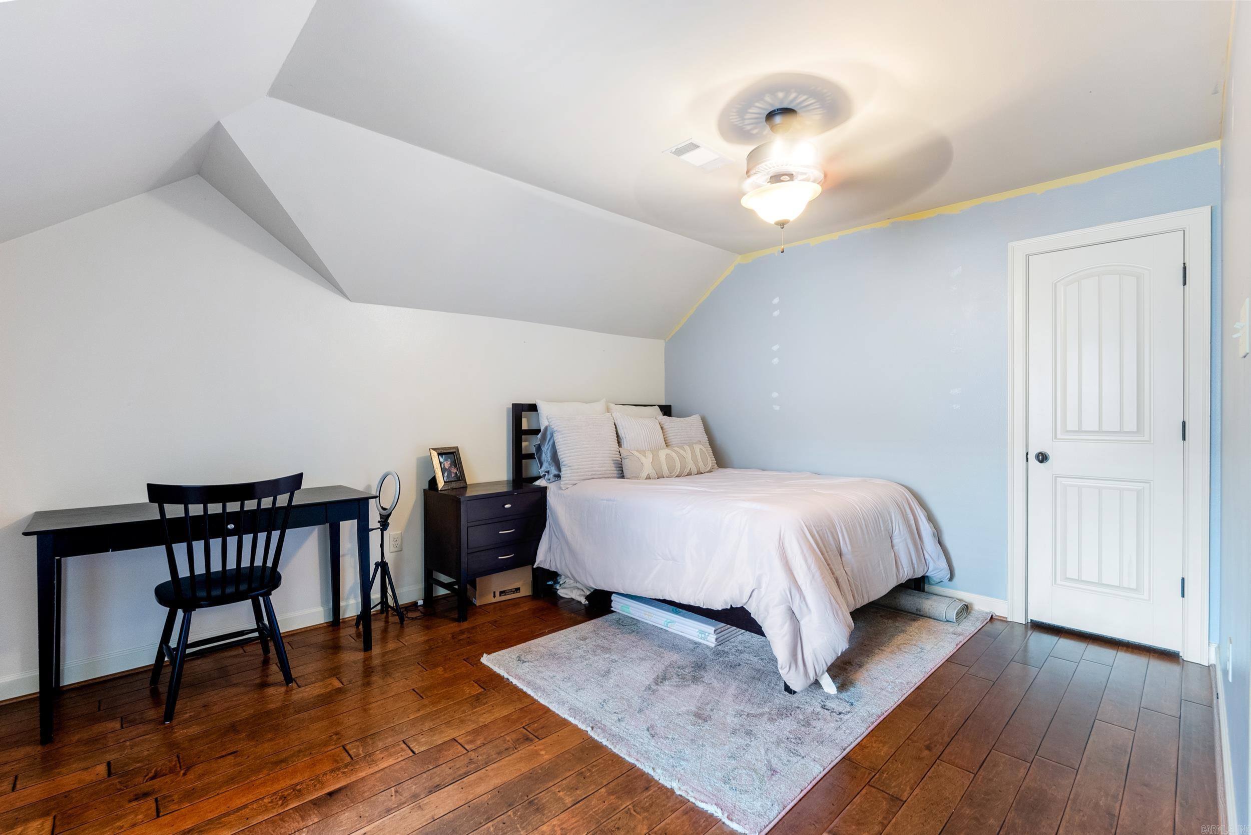1100 Georgetown
