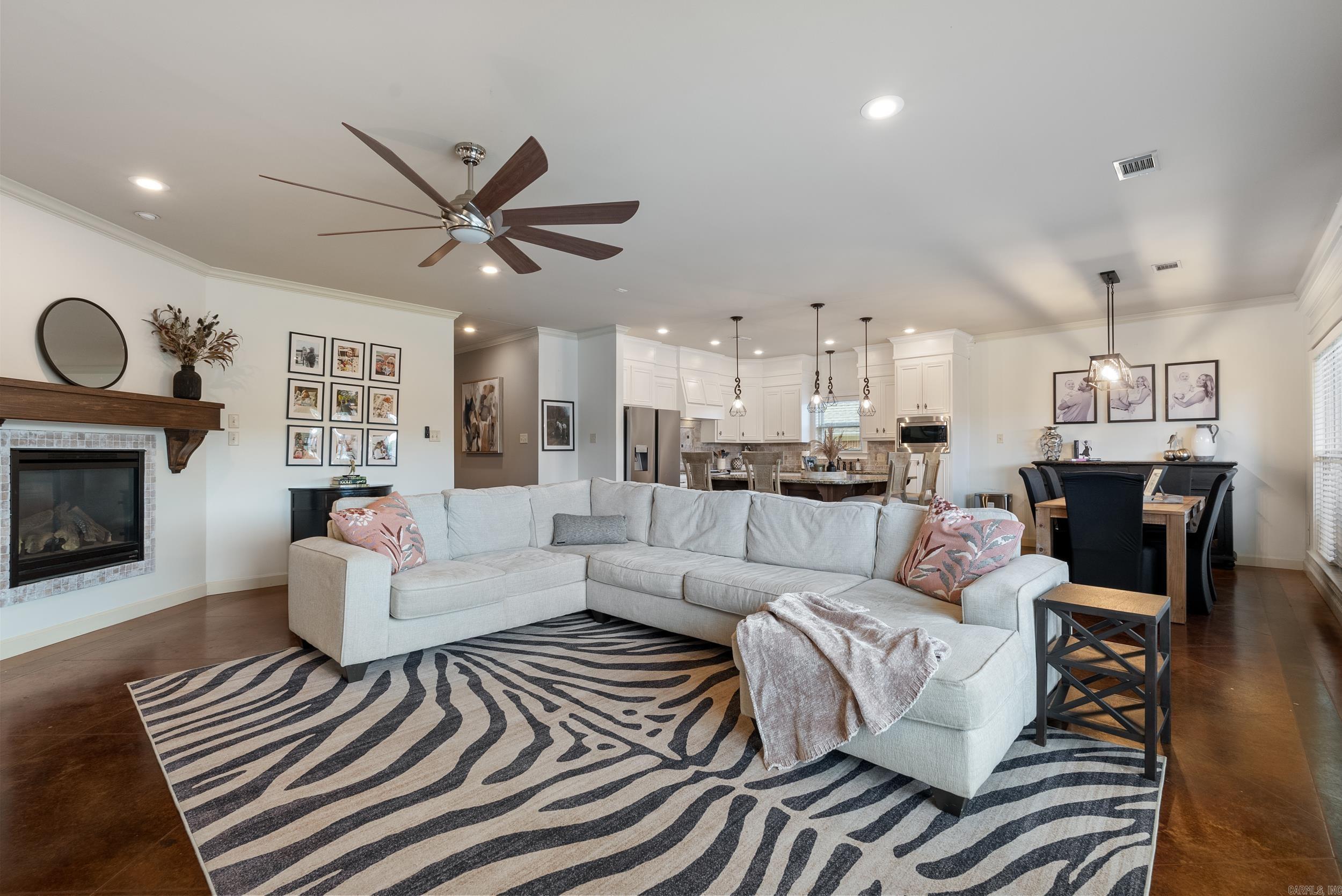 1100 Georgetown