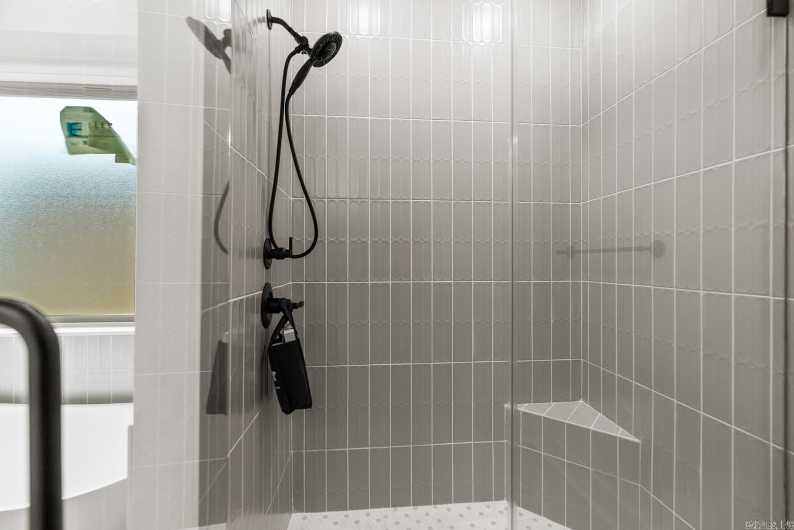 2333 Lakewood Circle