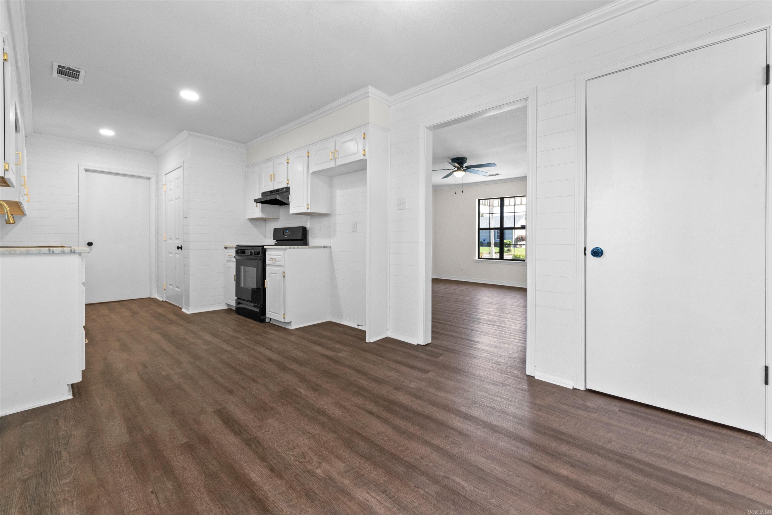 54 Park Circle