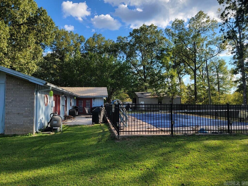 15 Tanglewood