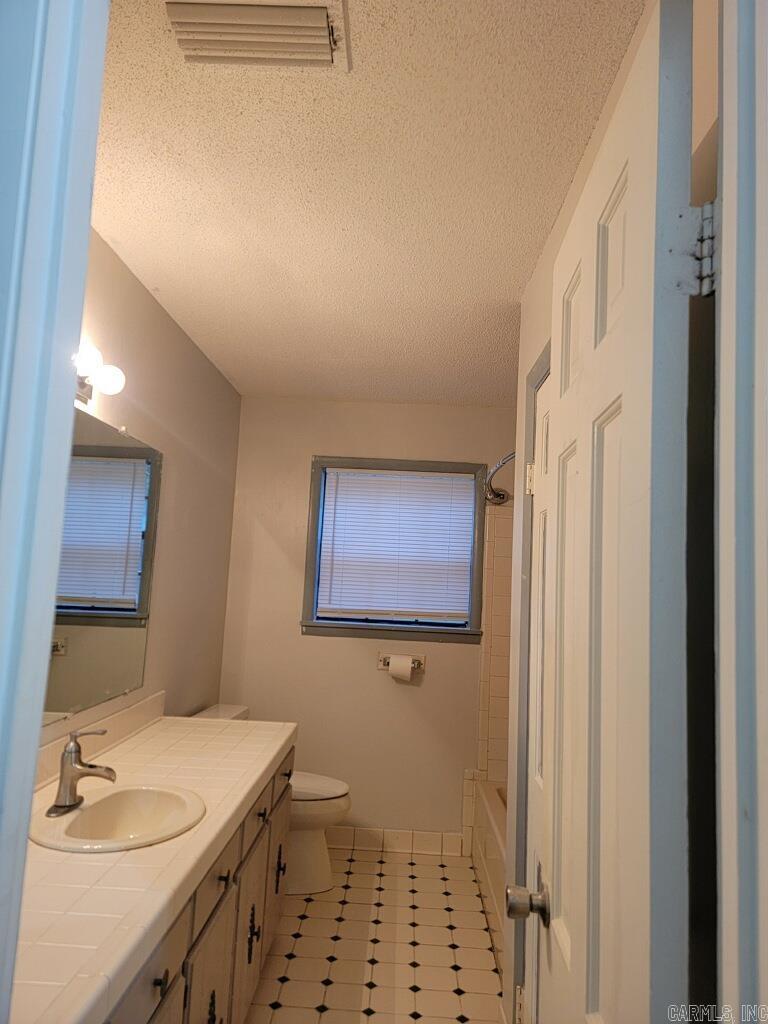 15 Tanglewood
