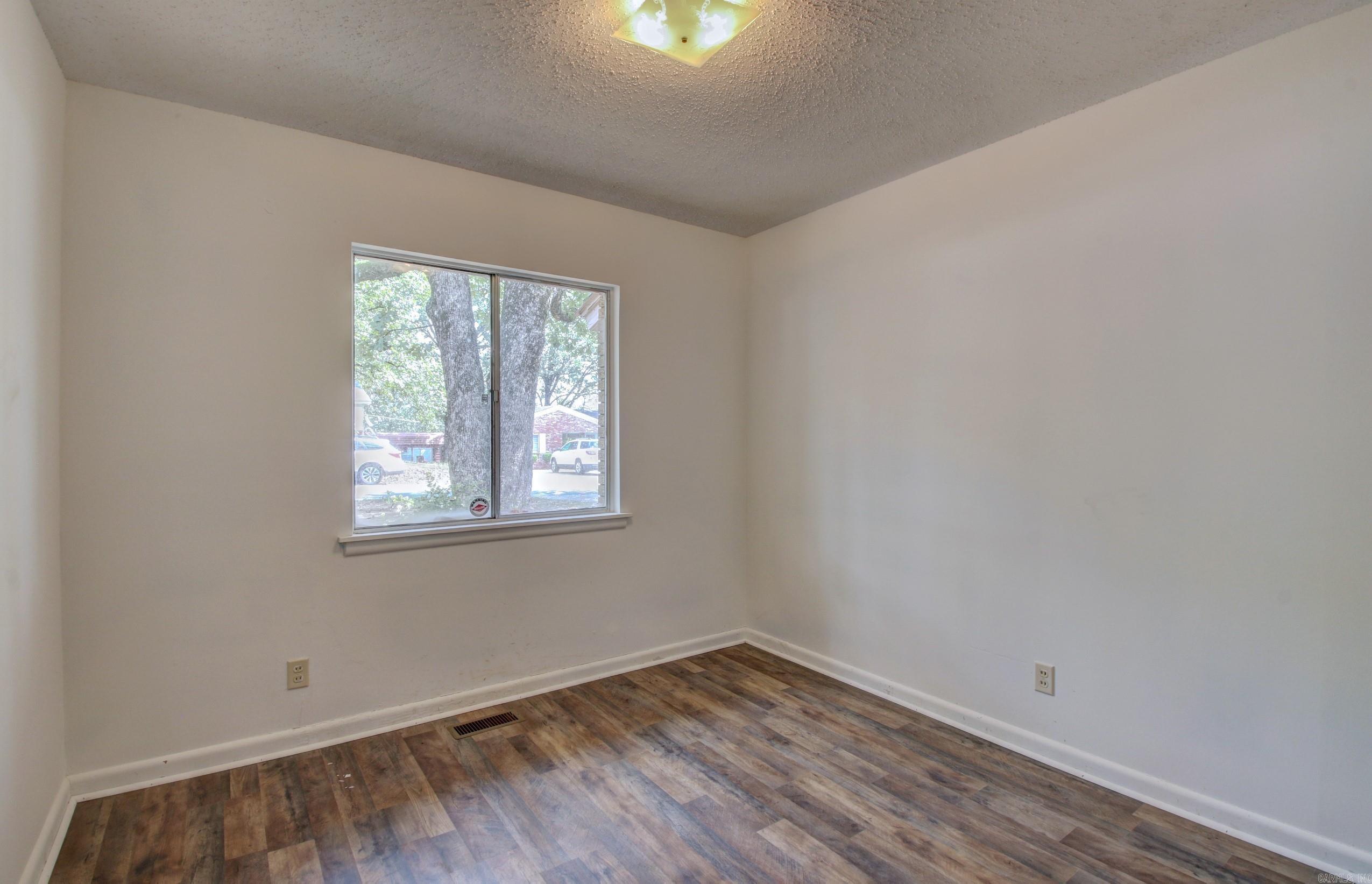 5219 Nelbrook Drive
