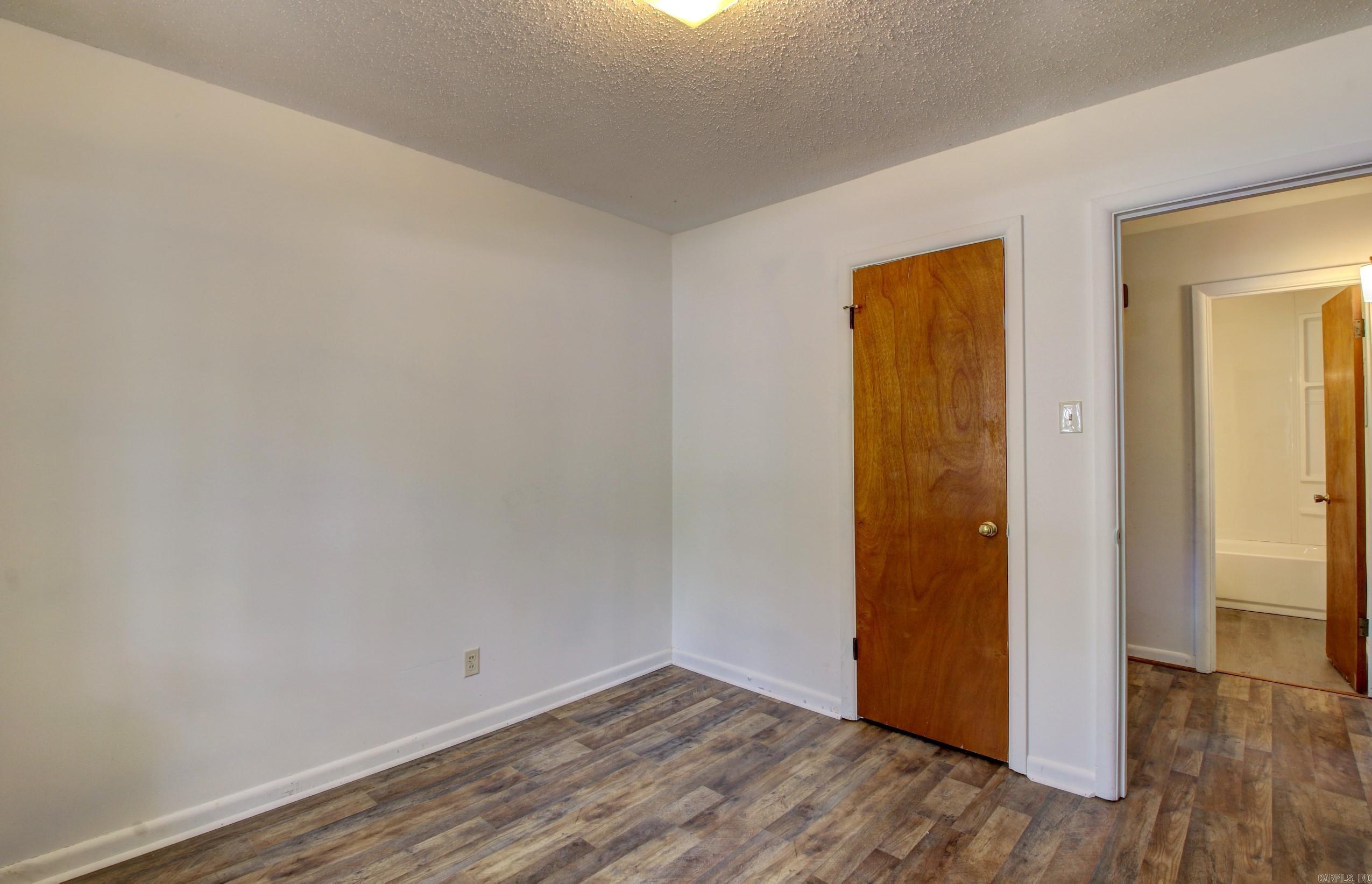 5219 Nelbrook Drive