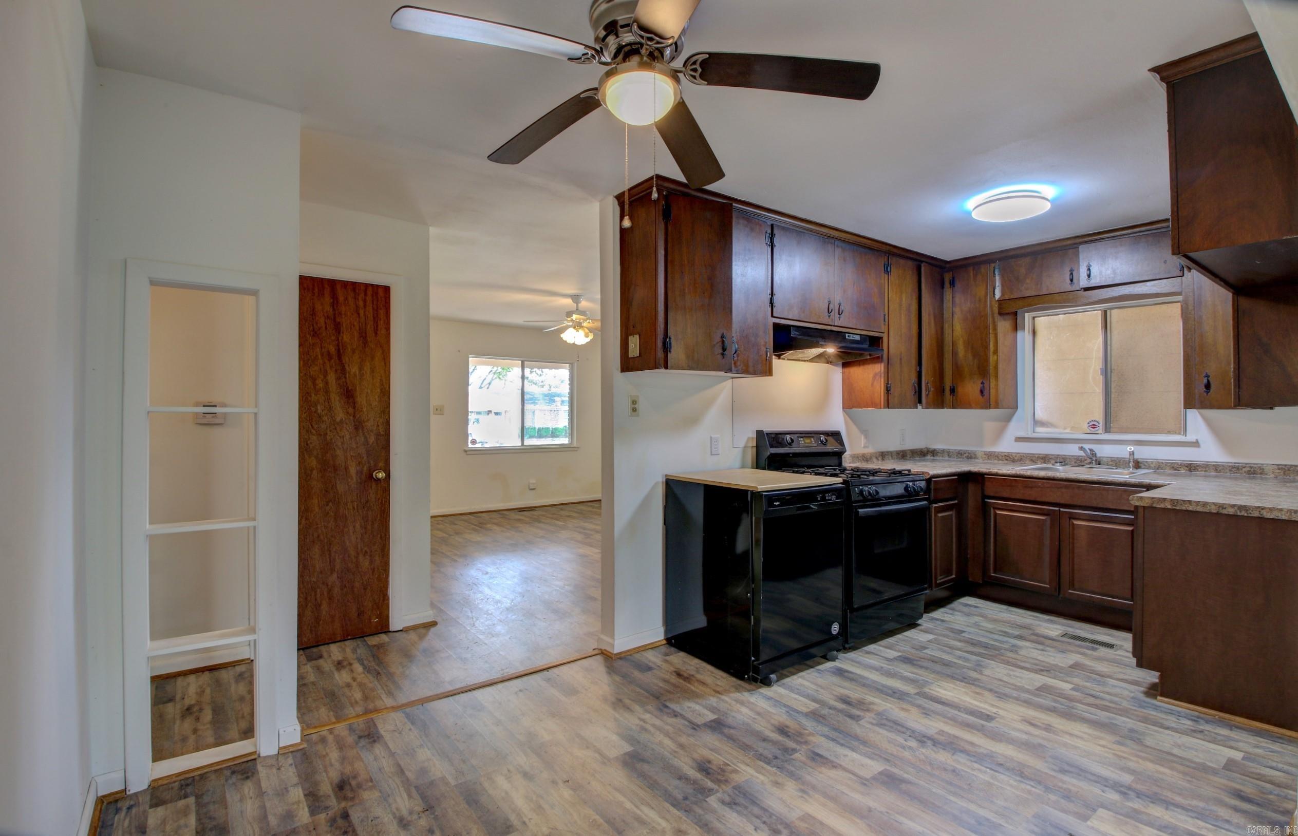 5219 Nelbrook Drive