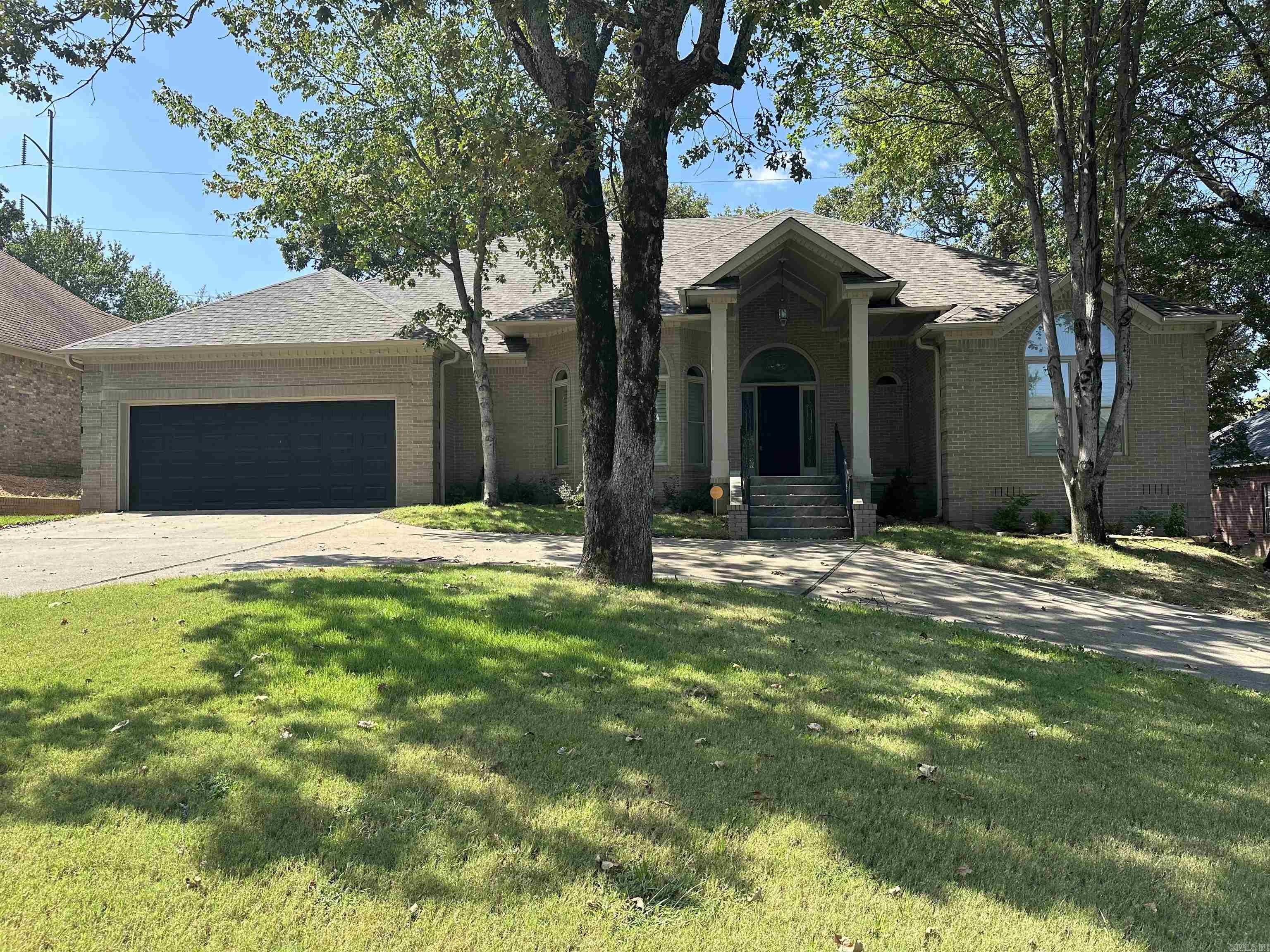 6203 North Hills Boulevard