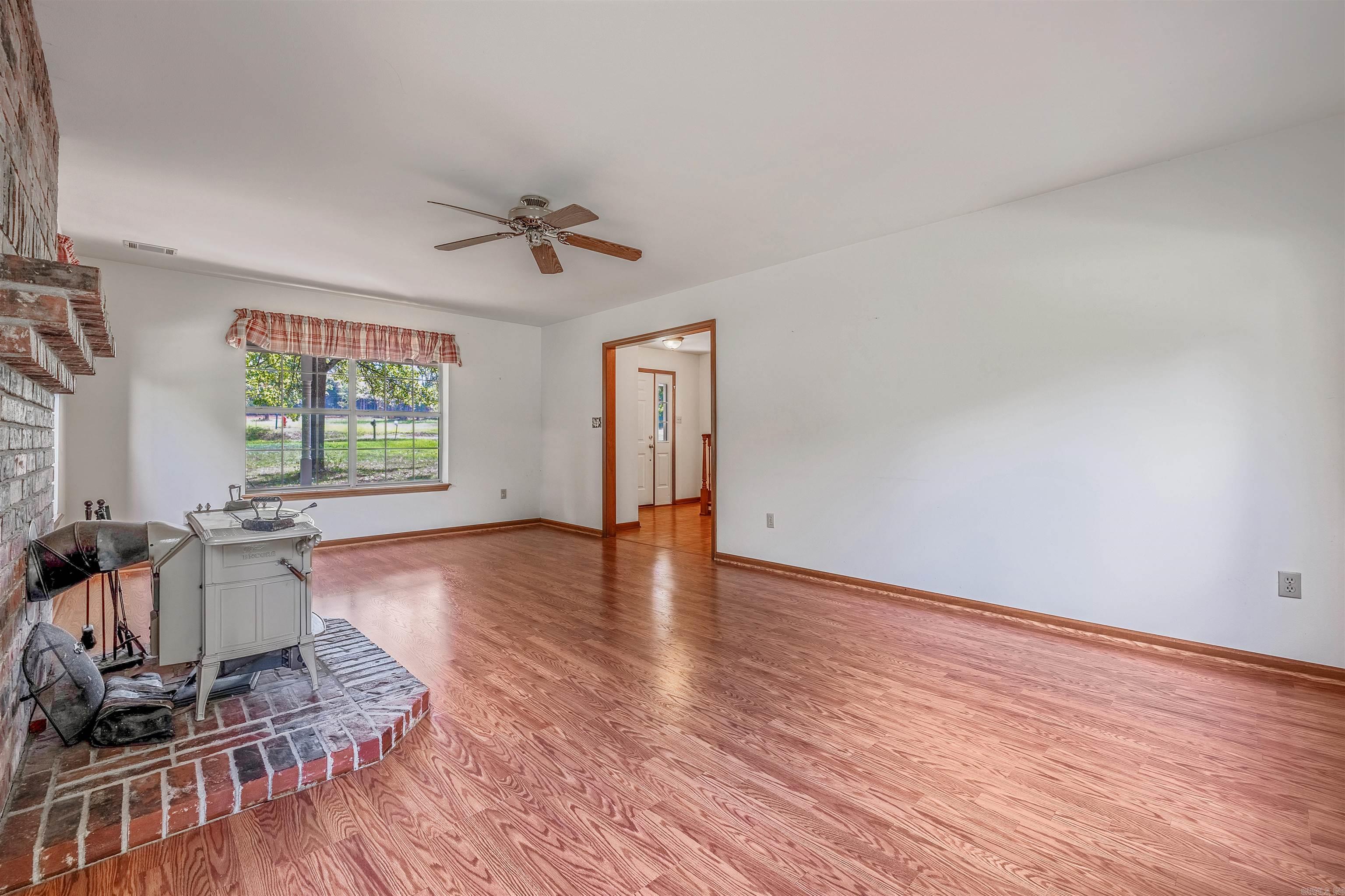 9 Mountain Grove