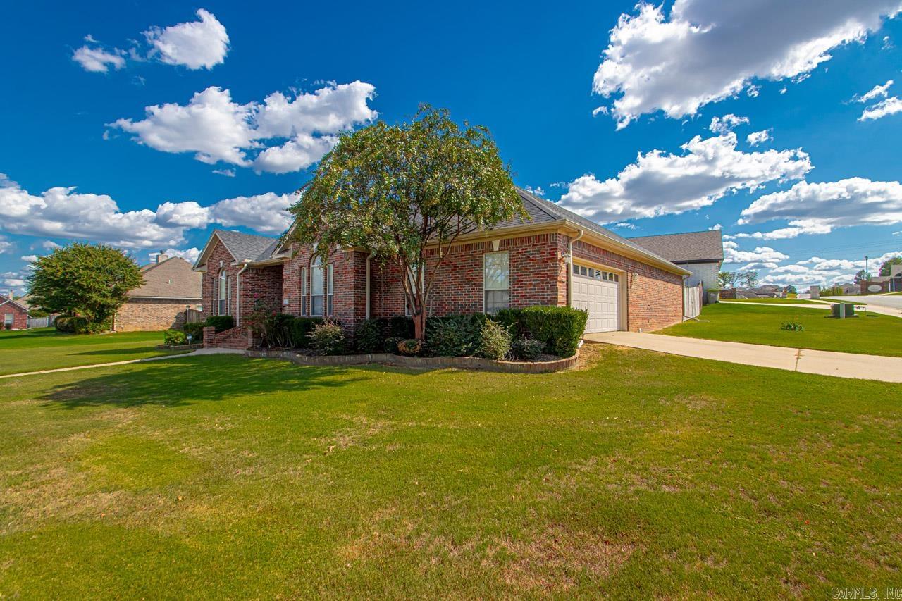 215 Canyon Way