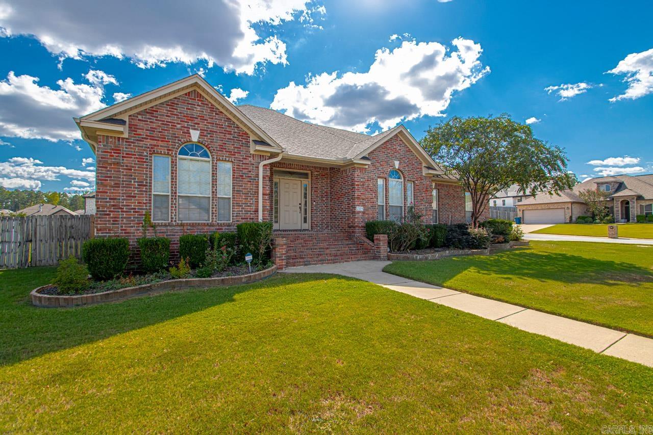215 Canyon Way