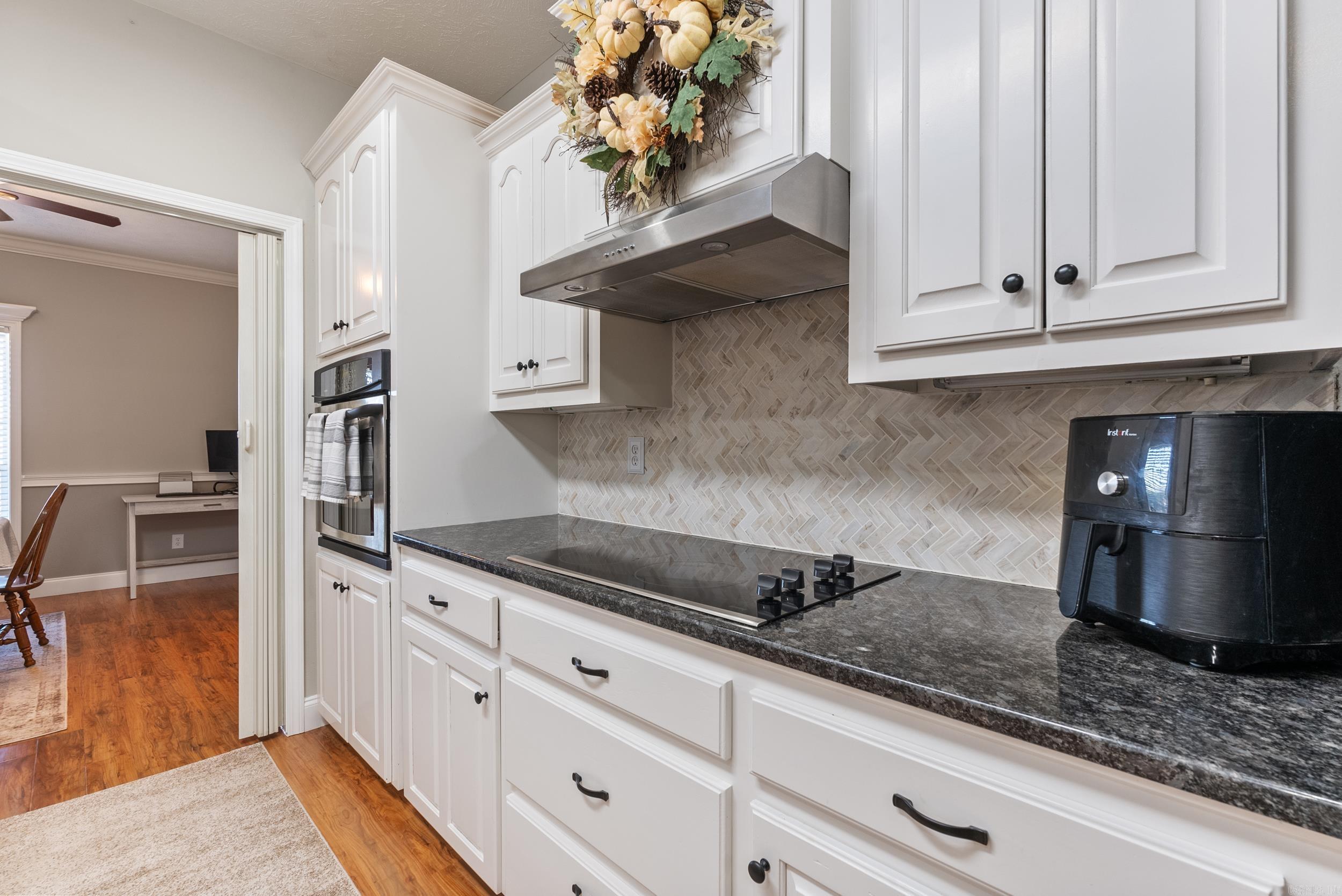 2299 Lookout Mountain Road