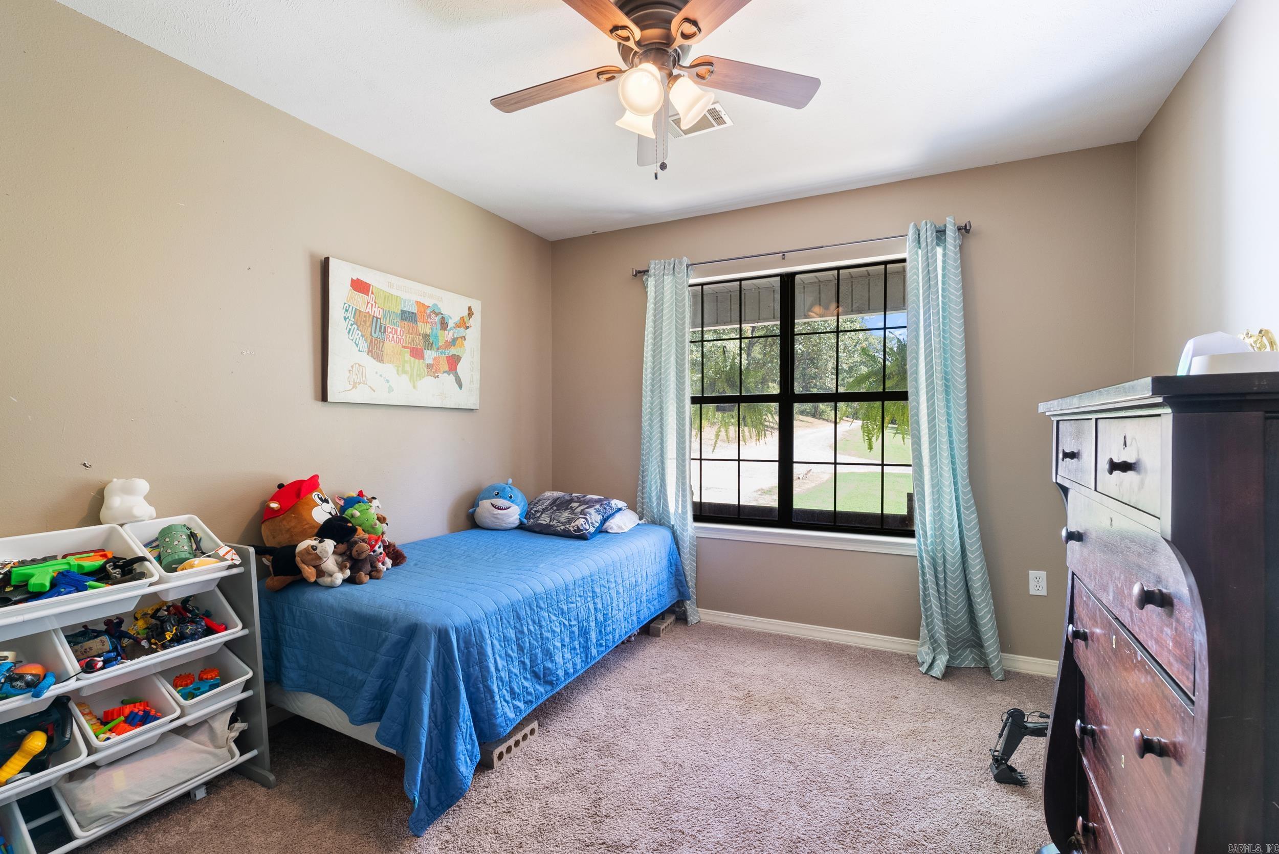 136 S Bolden Hill Road