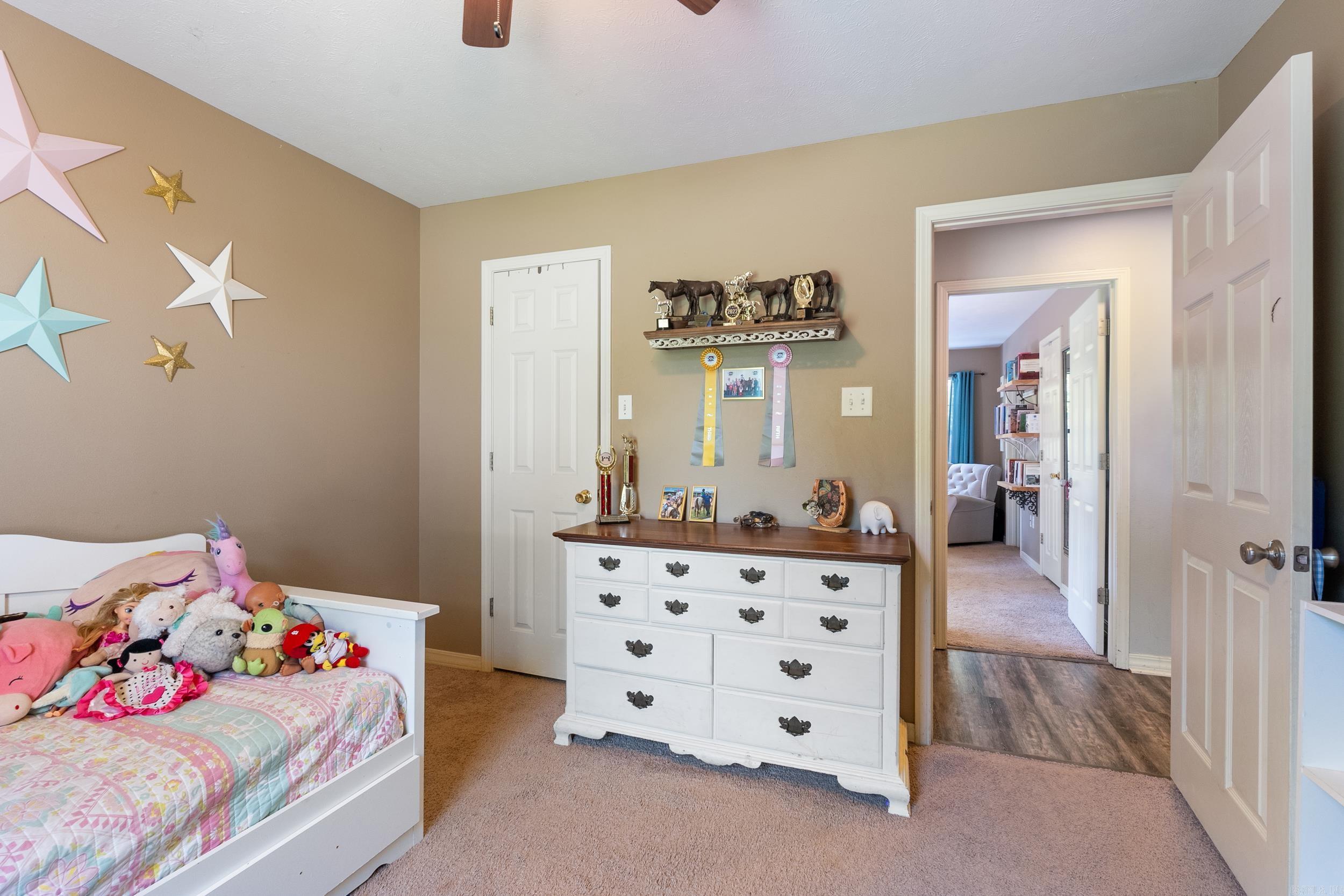 136 S Bolden Hill Road