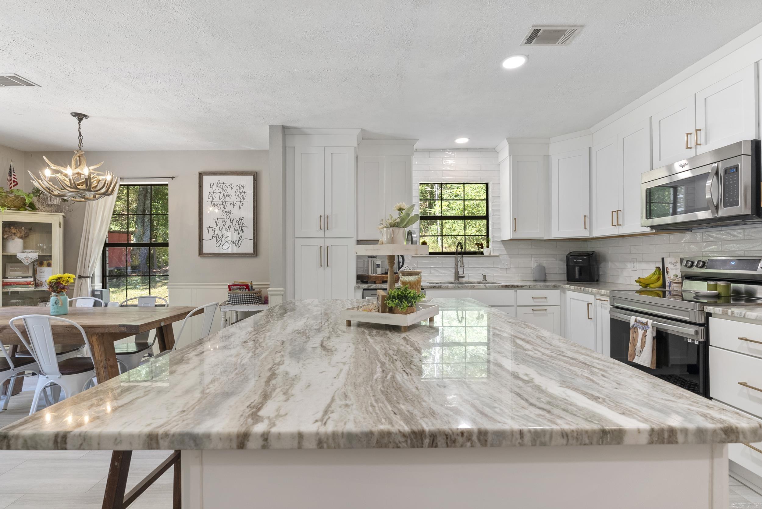 136 S Bolden Hill Road