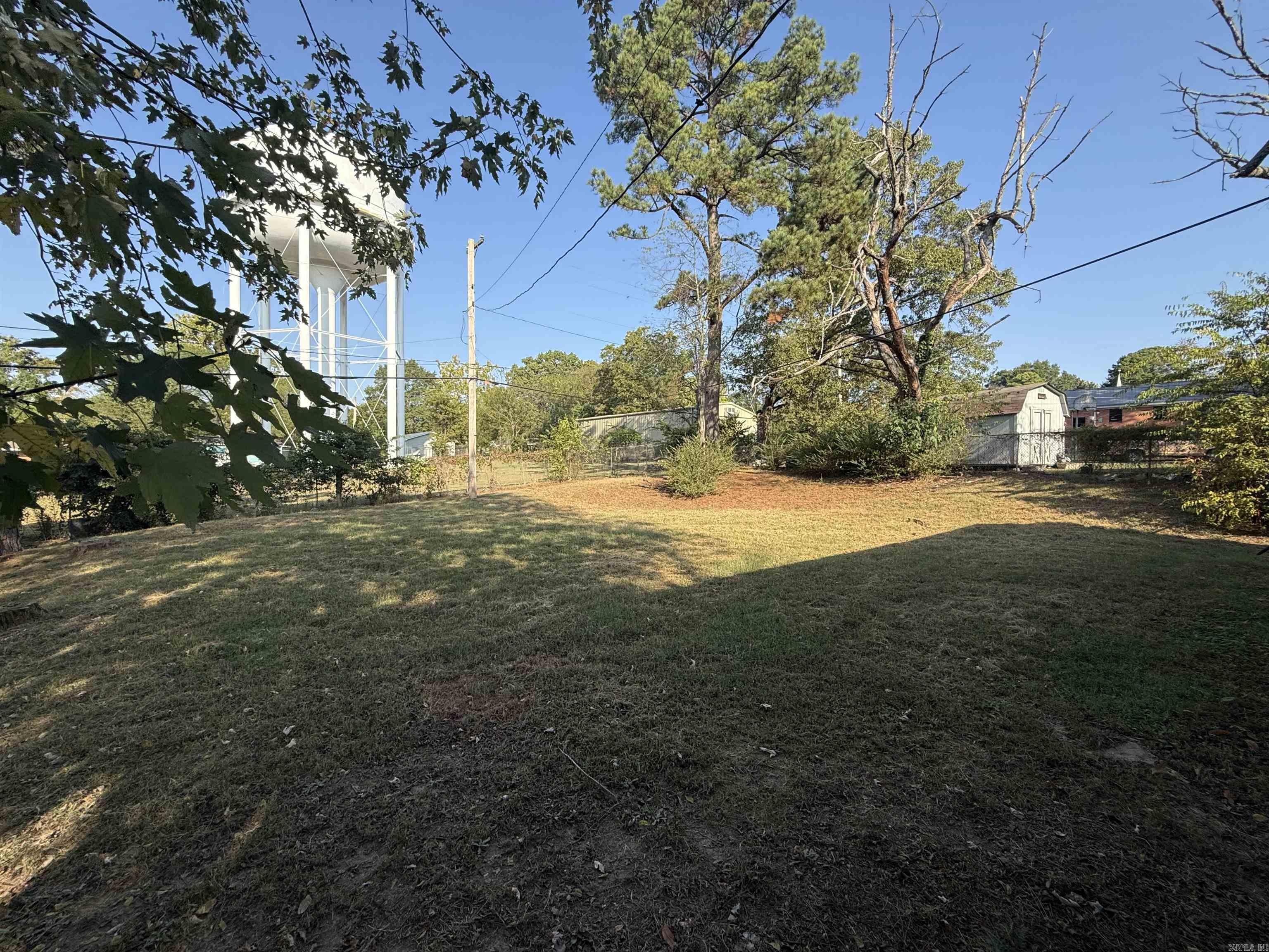 718 Dalewood