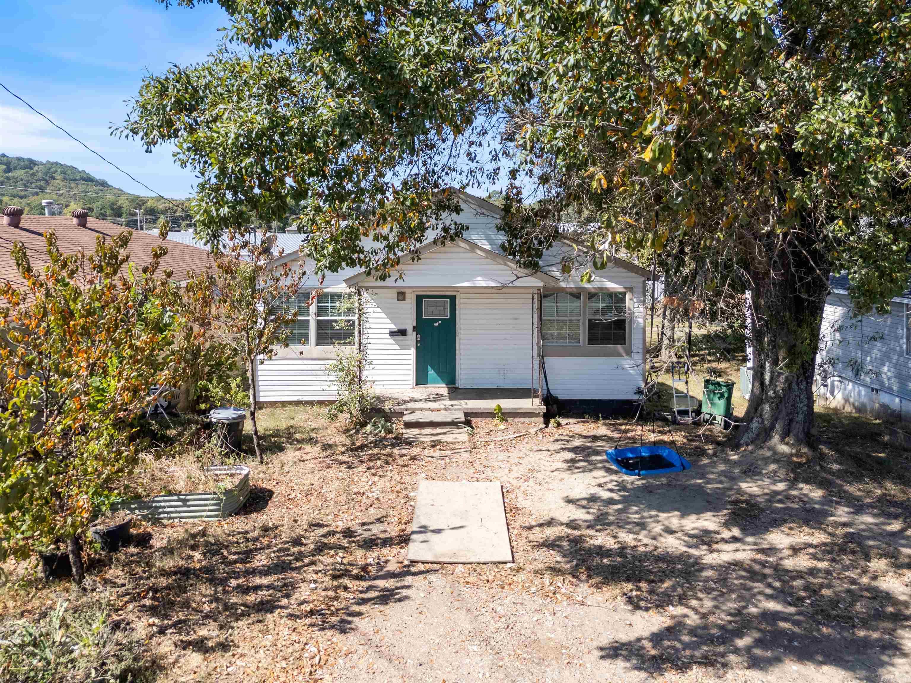 3809 Crutcher Street