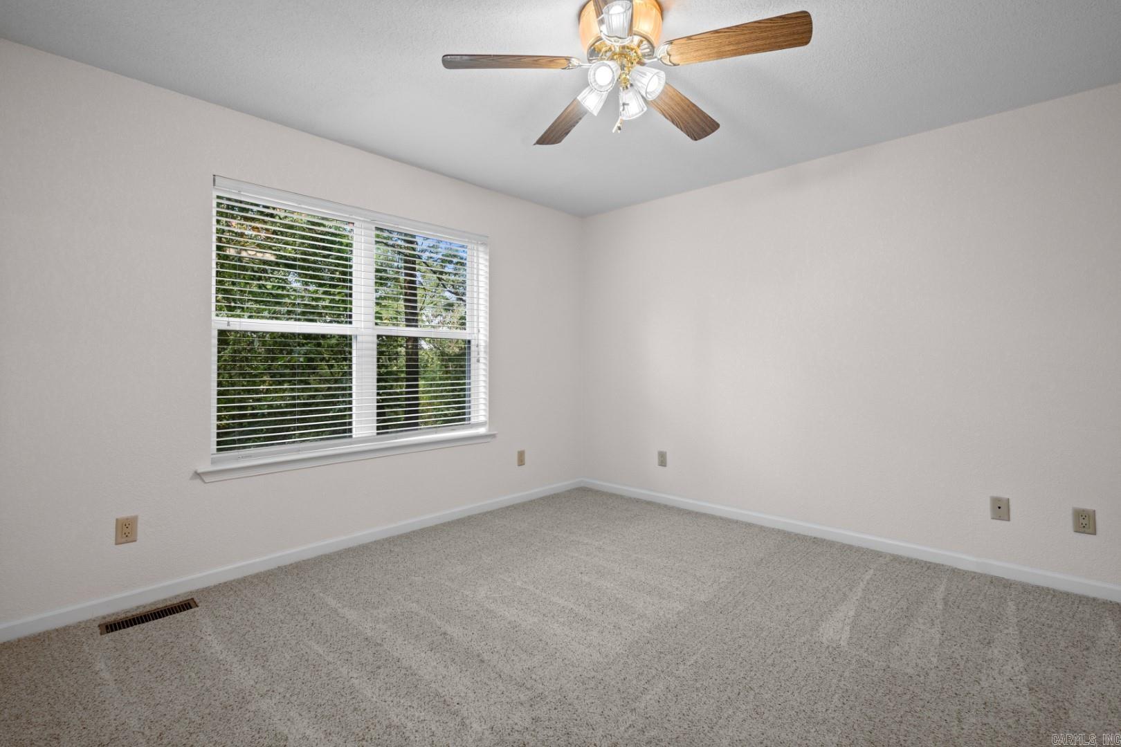 208 Southridge Lane, Unit D1