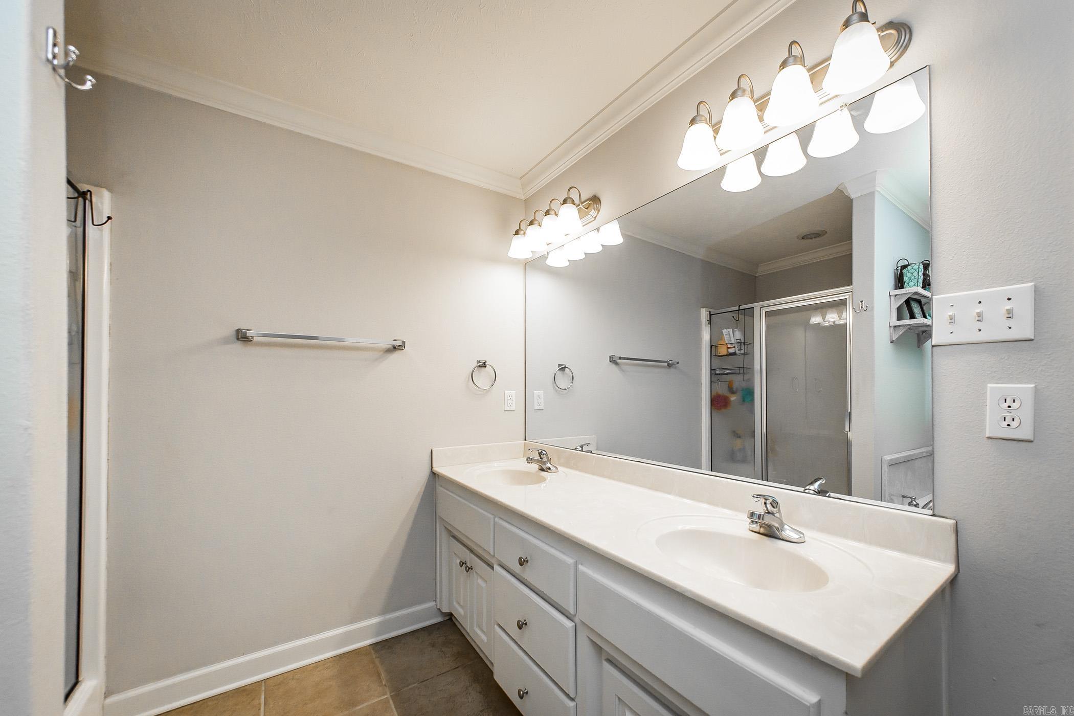 16 Cumberland Cove