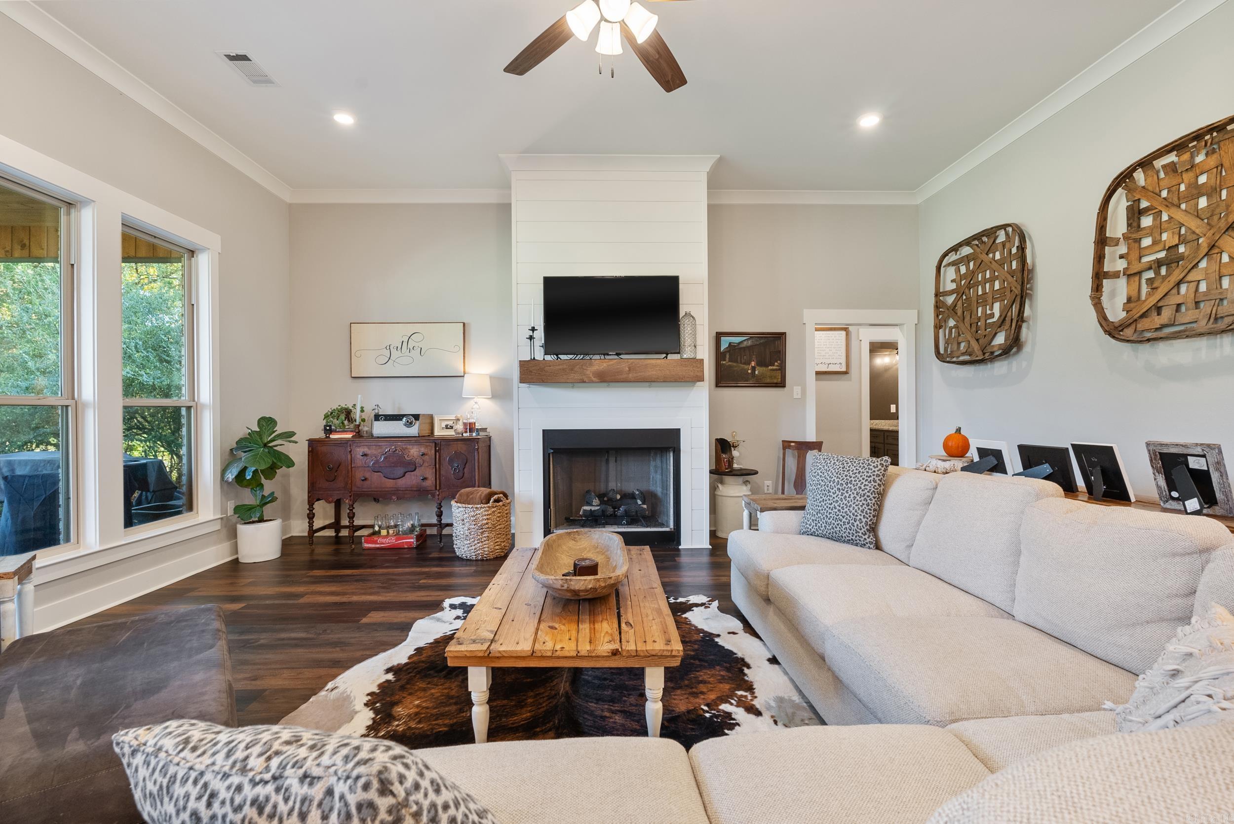 2 Bullet Davis Drive