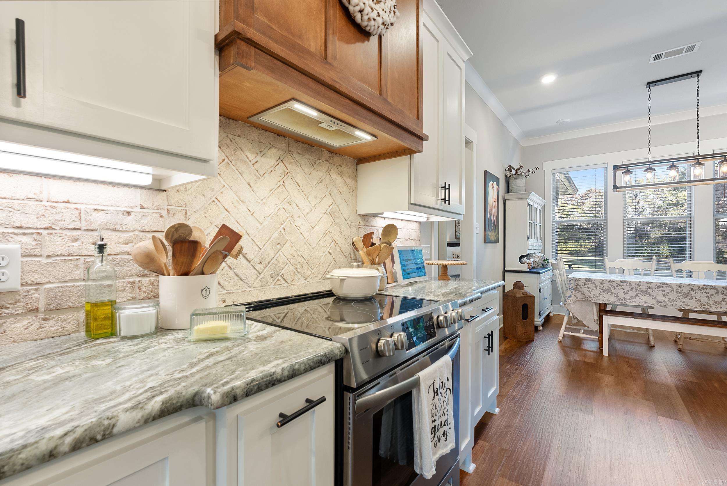 2 Bullet Davis Drive