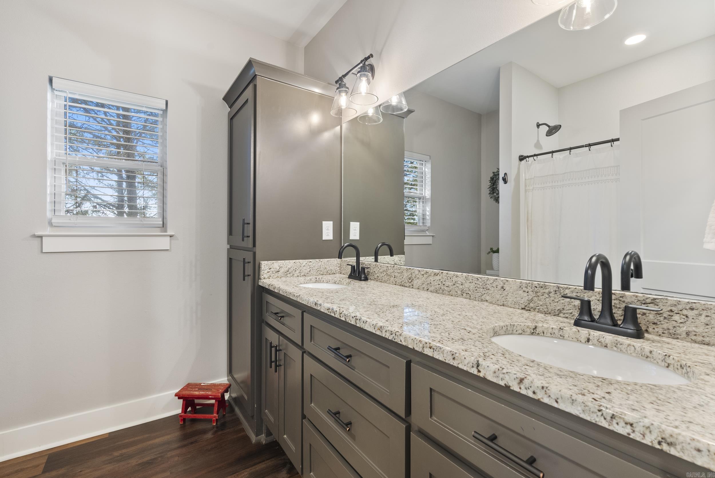 2 Bullet Davis Drive