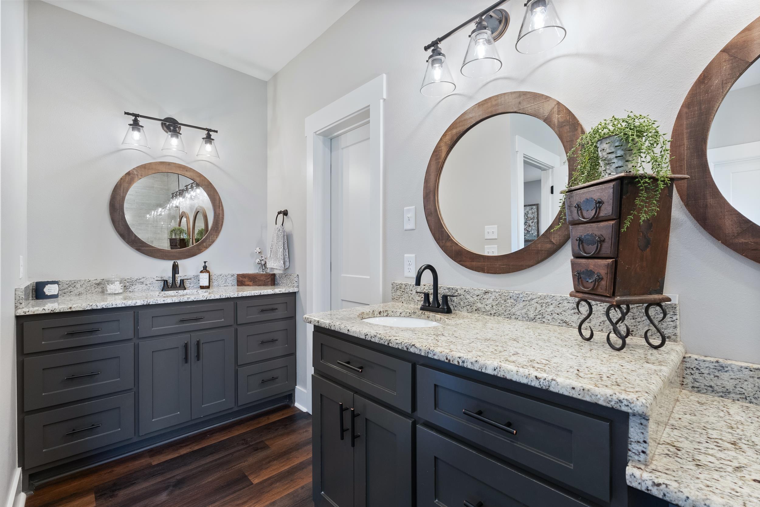 2 Bullet Davis Drive