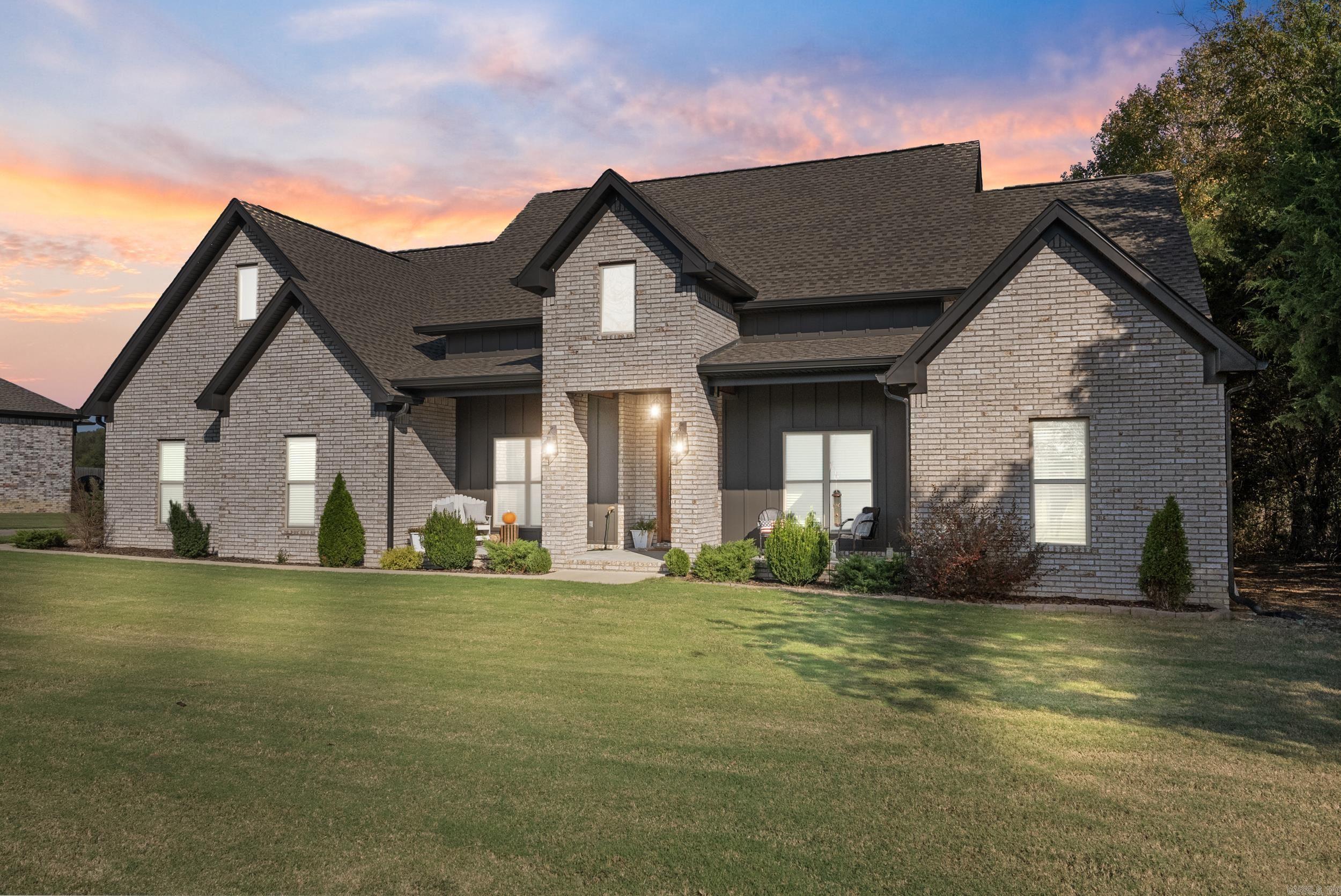 2 Bullet Davis Drive