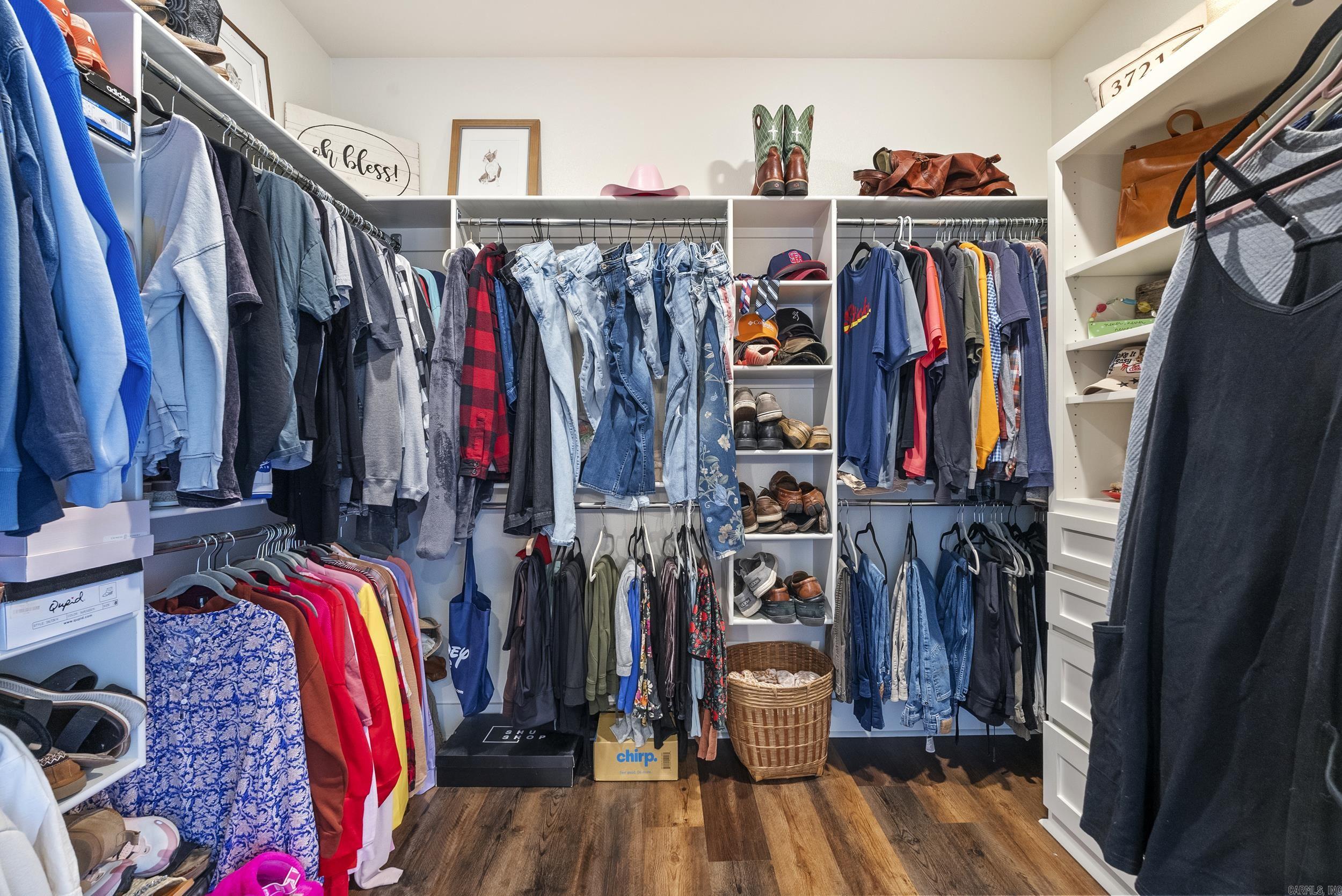 2 Bullet Davis Drive