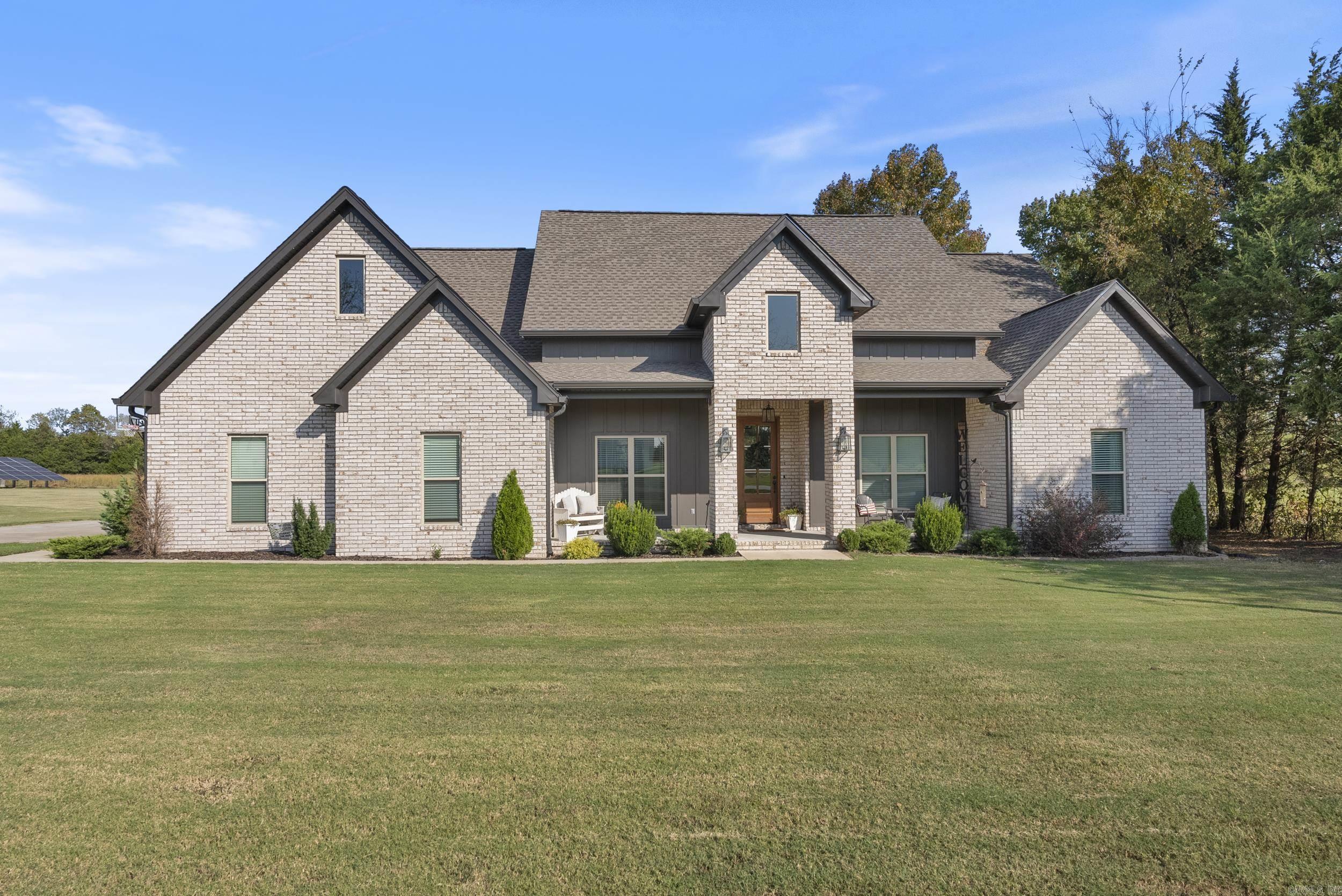 2 Bullet Davis Drive