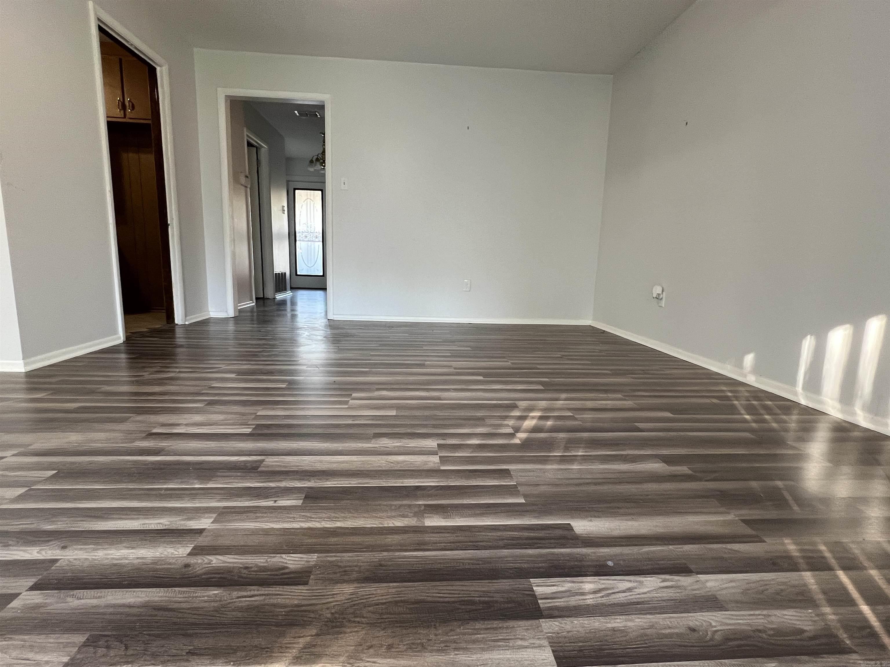 903 S Washington Street