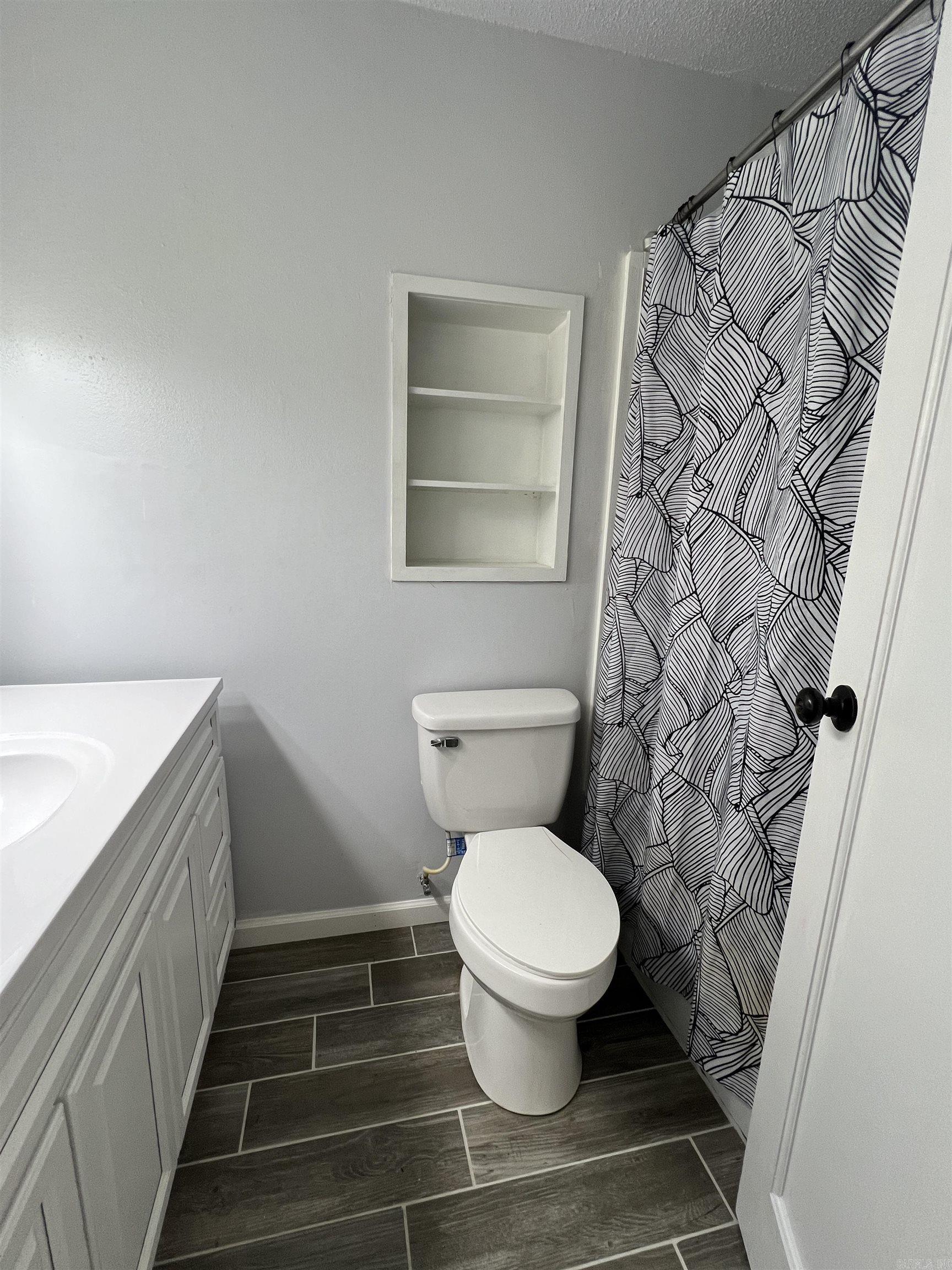 903 S Washington Street