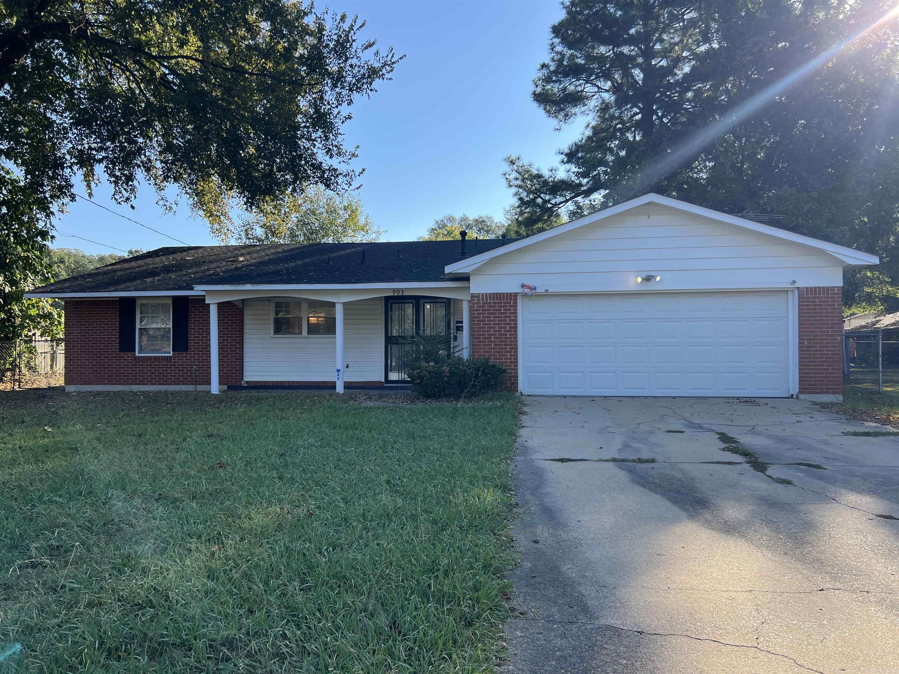 903 S Washington Street