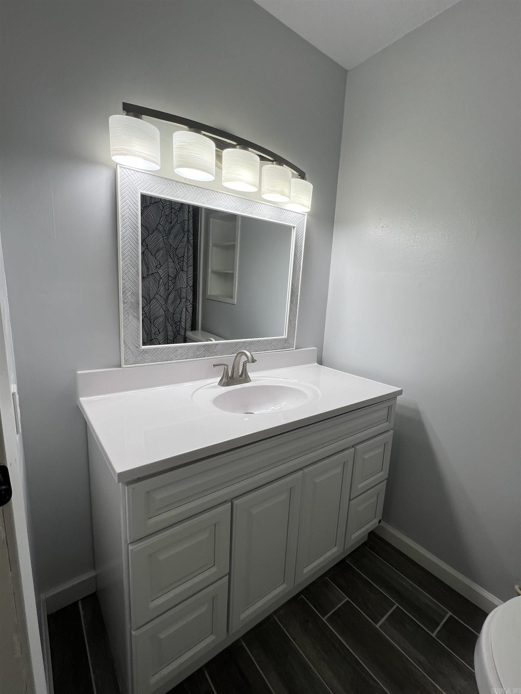 903 S Washington Street