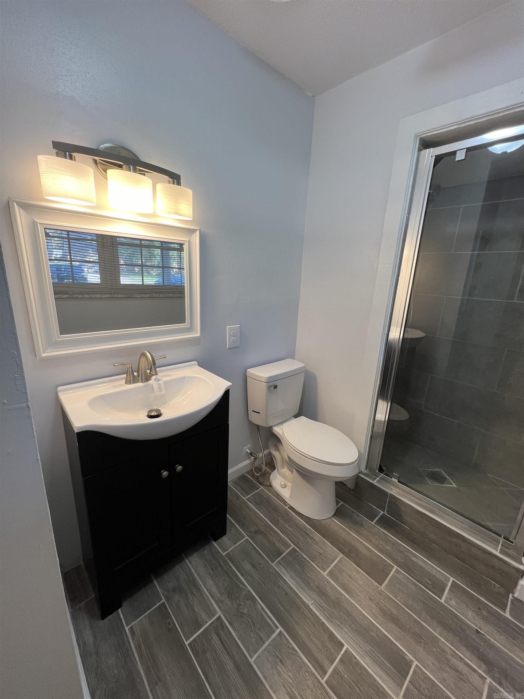 903 S Washington Street