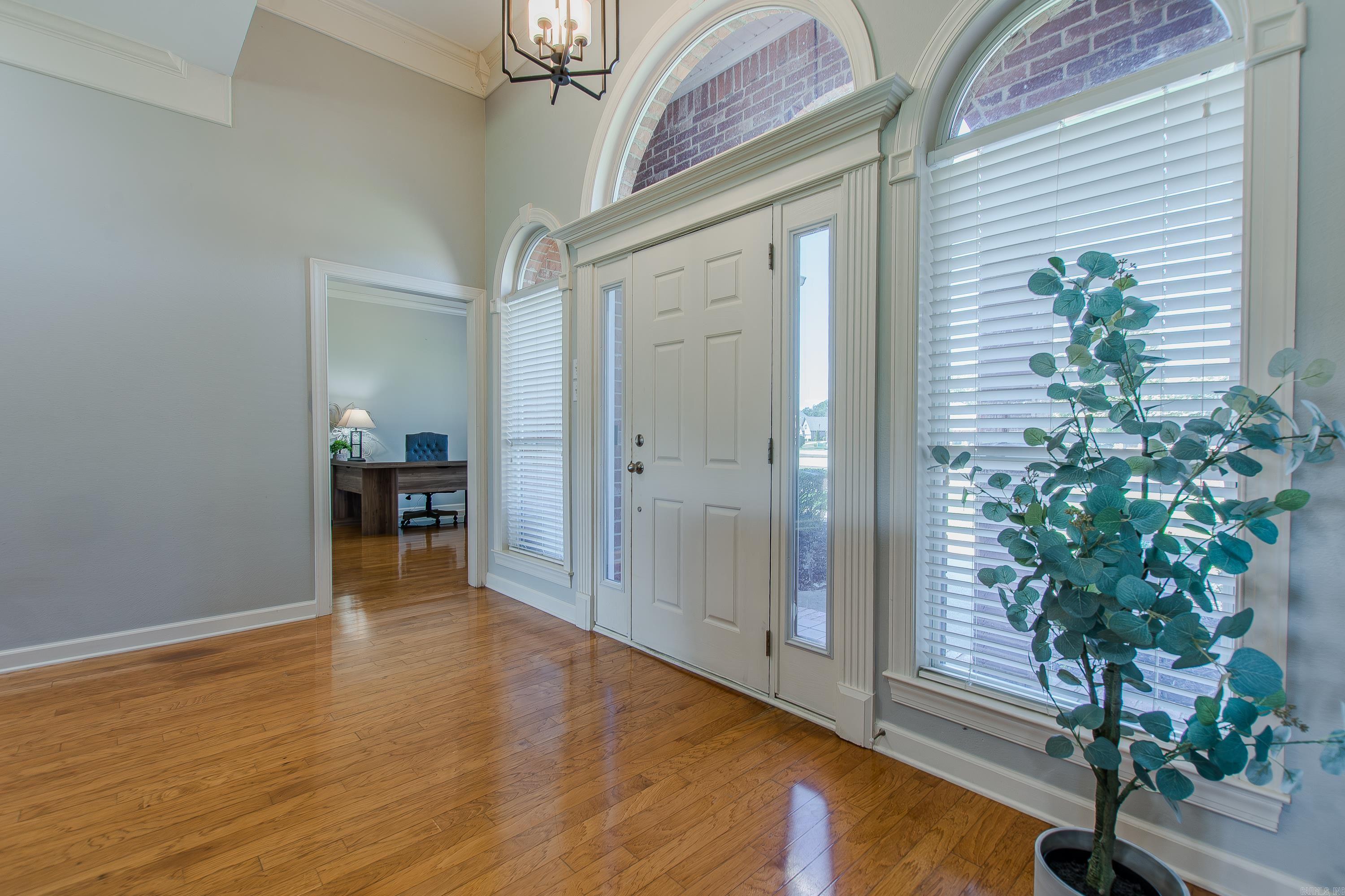 148 Marseille Drive