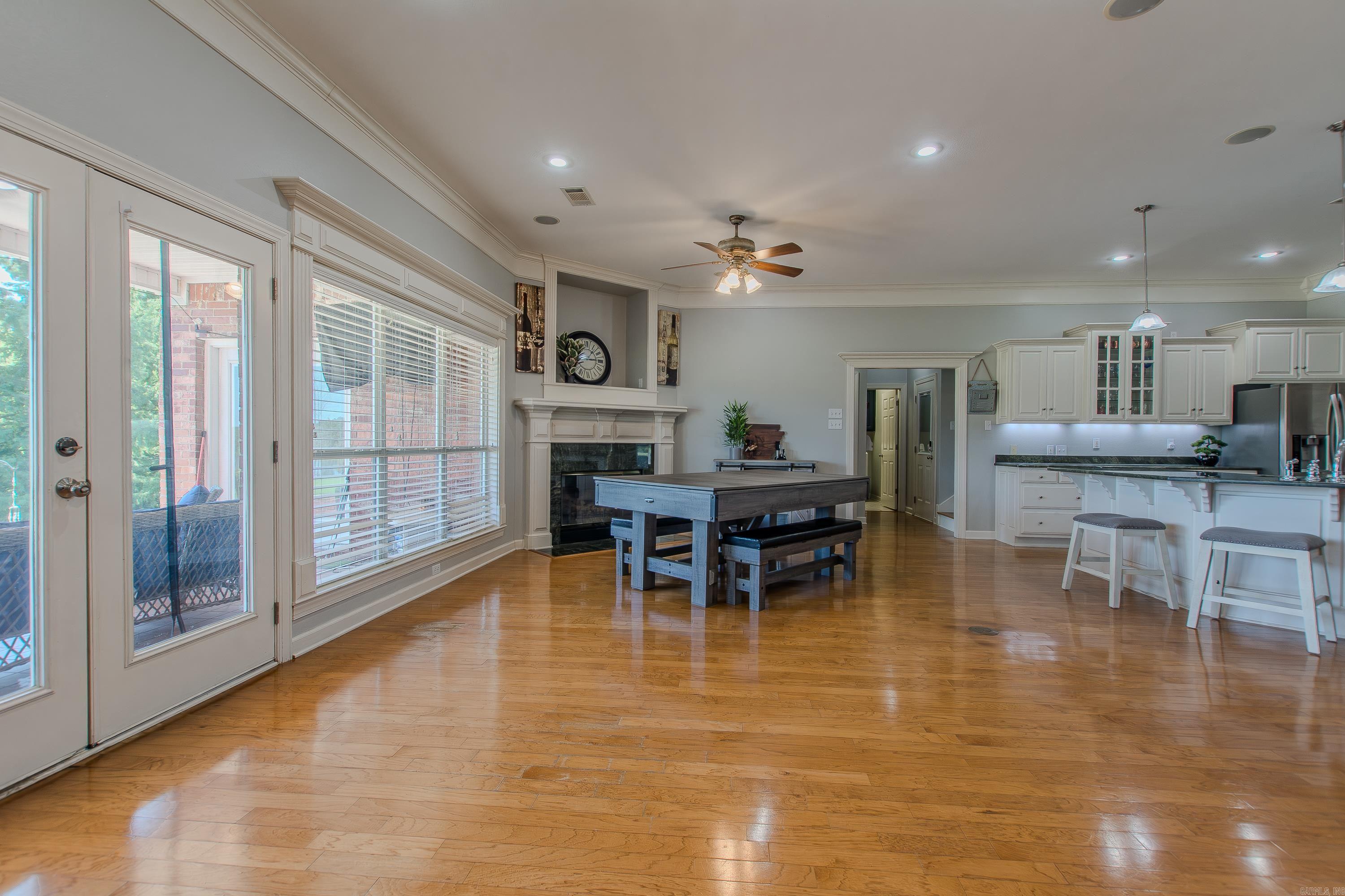 148 Marseille Drive