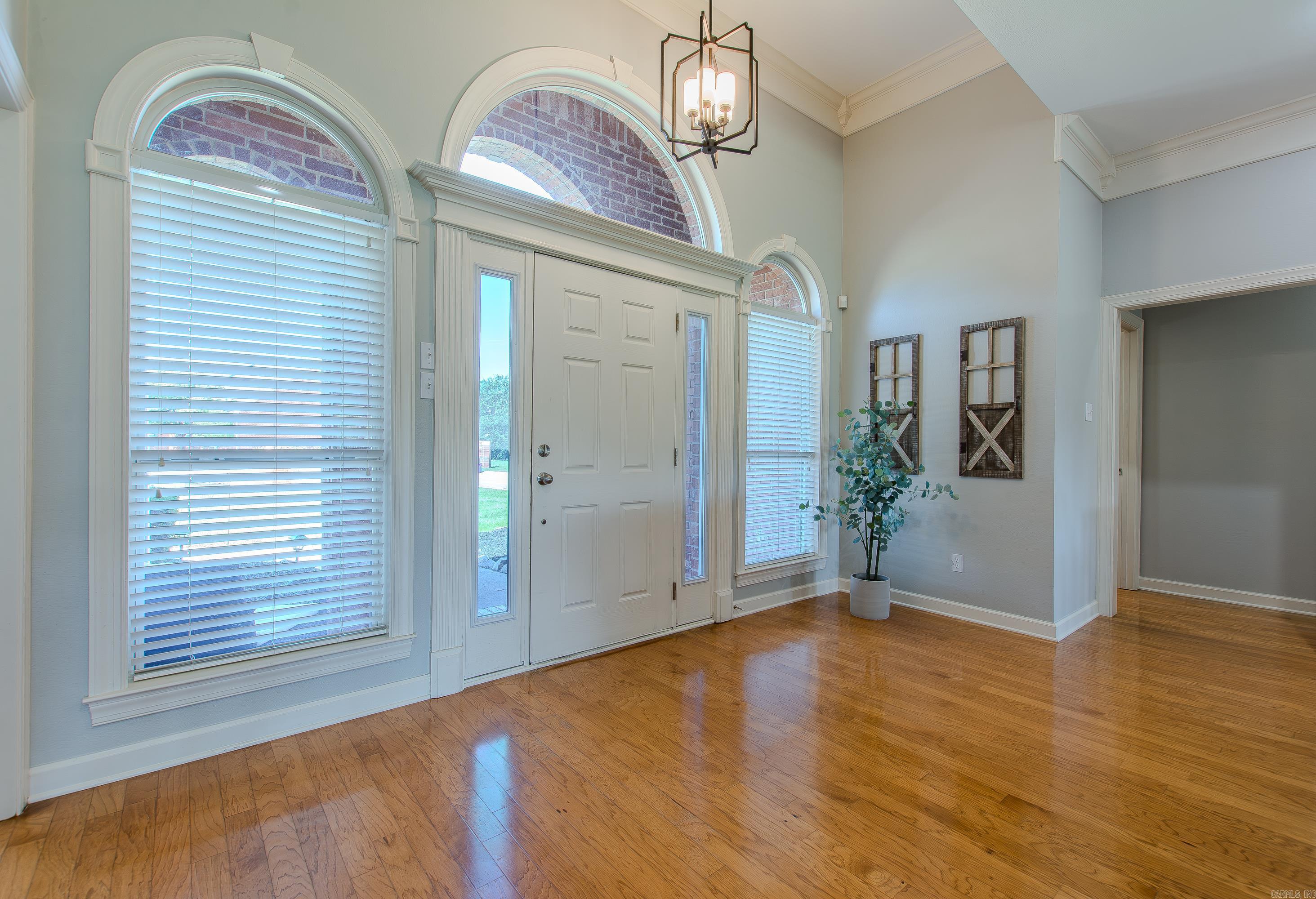 148 Marseille Drive
