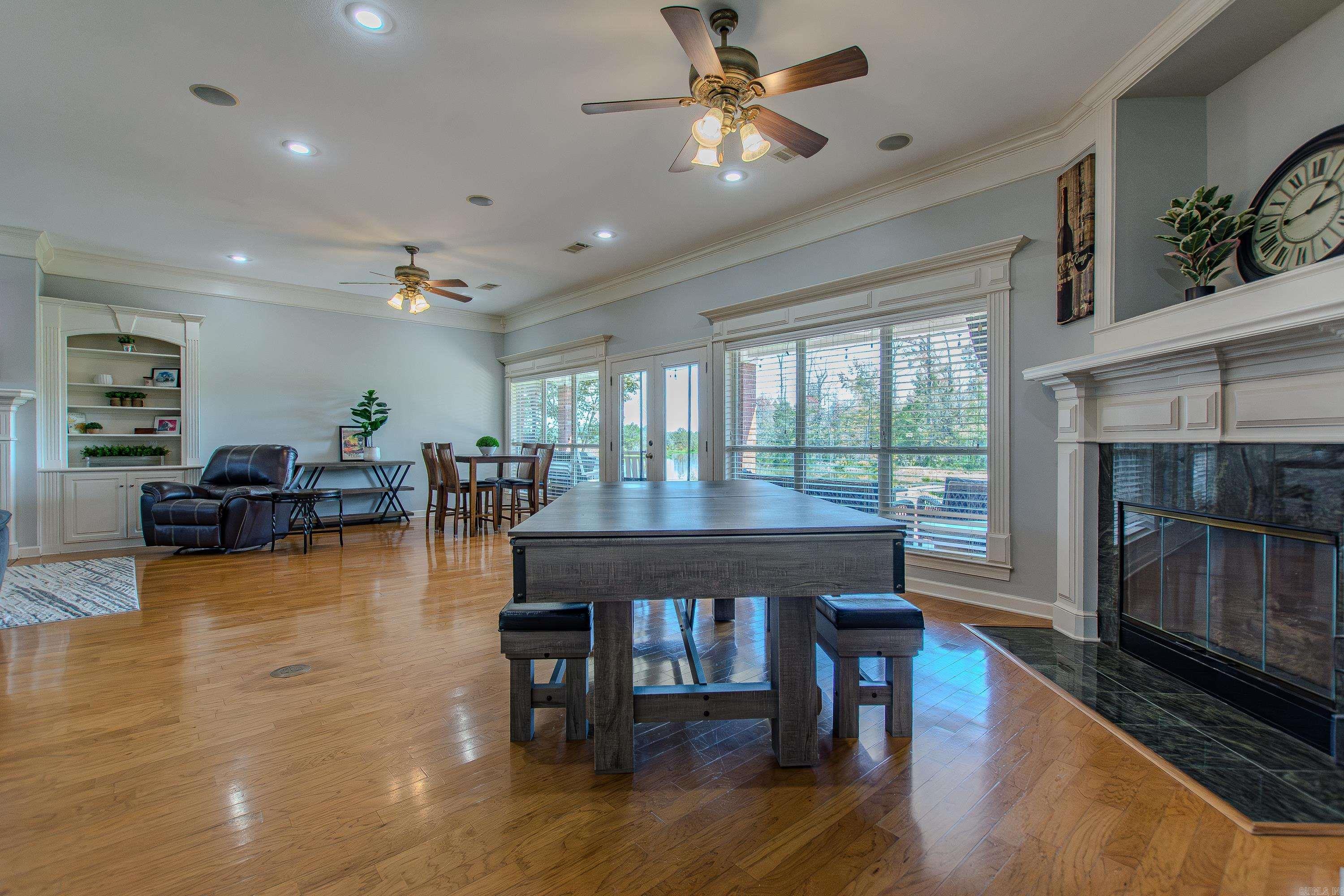 148 Marseille Drive