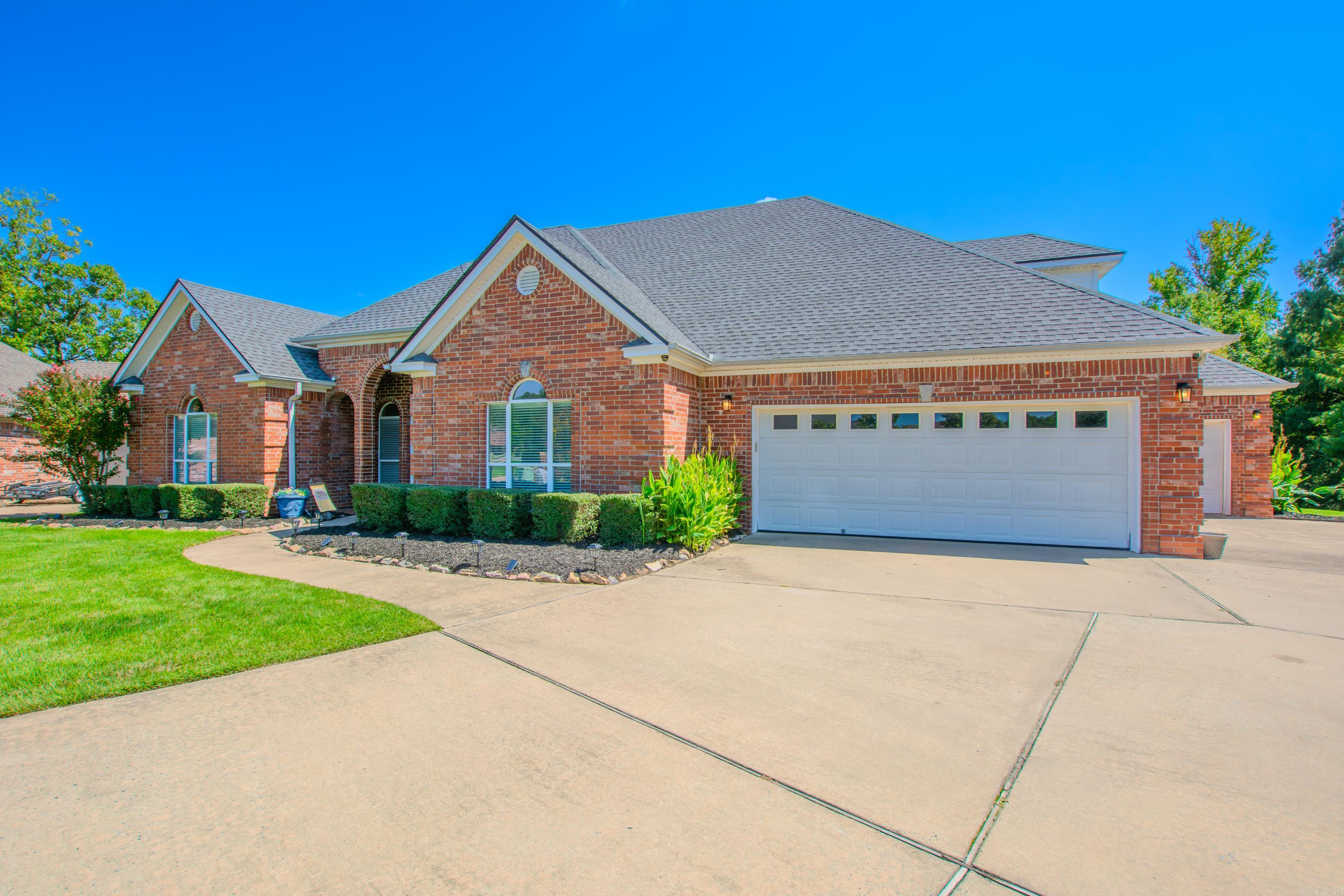 148 Marseille Drive