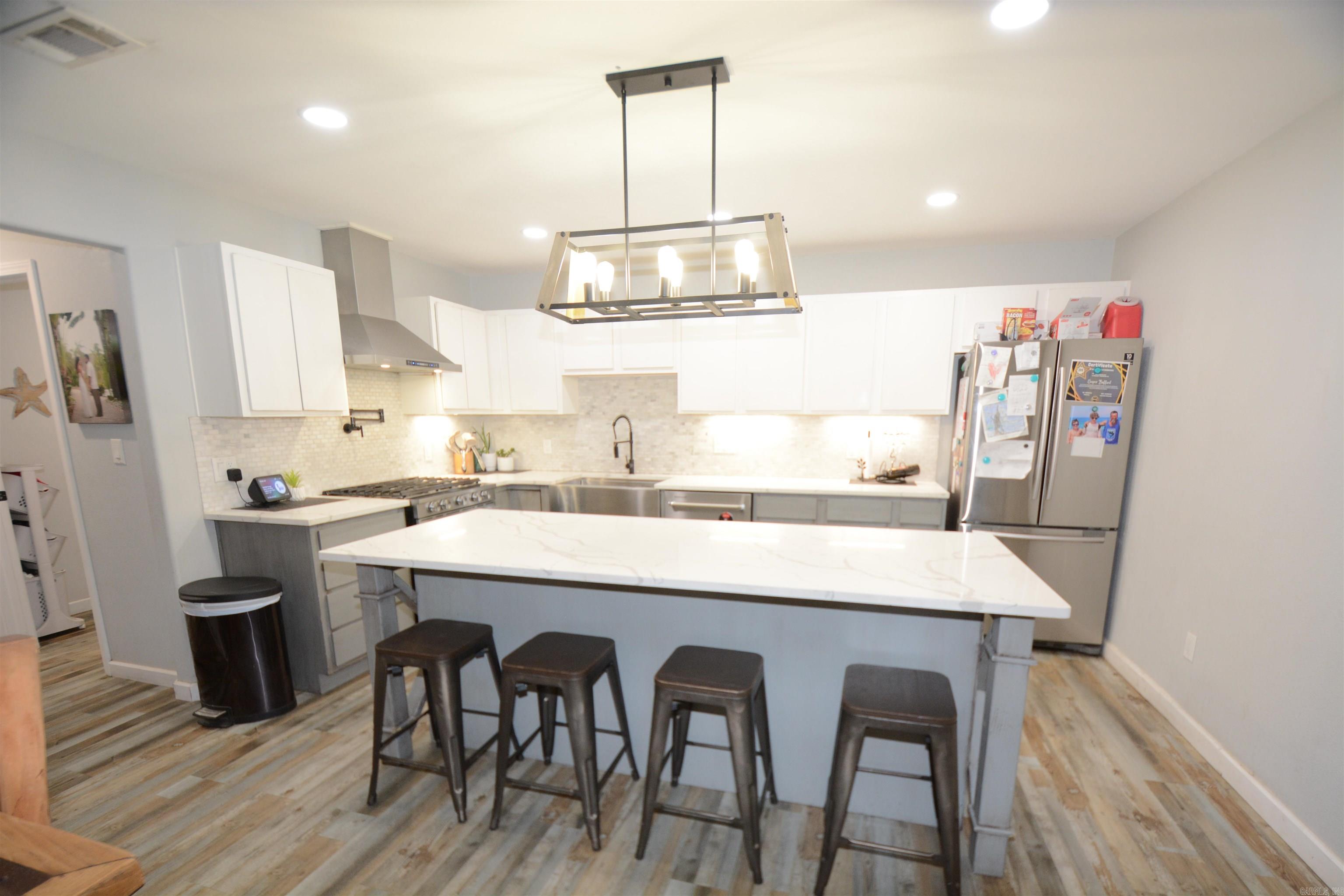 525 SECTION LINE Trail