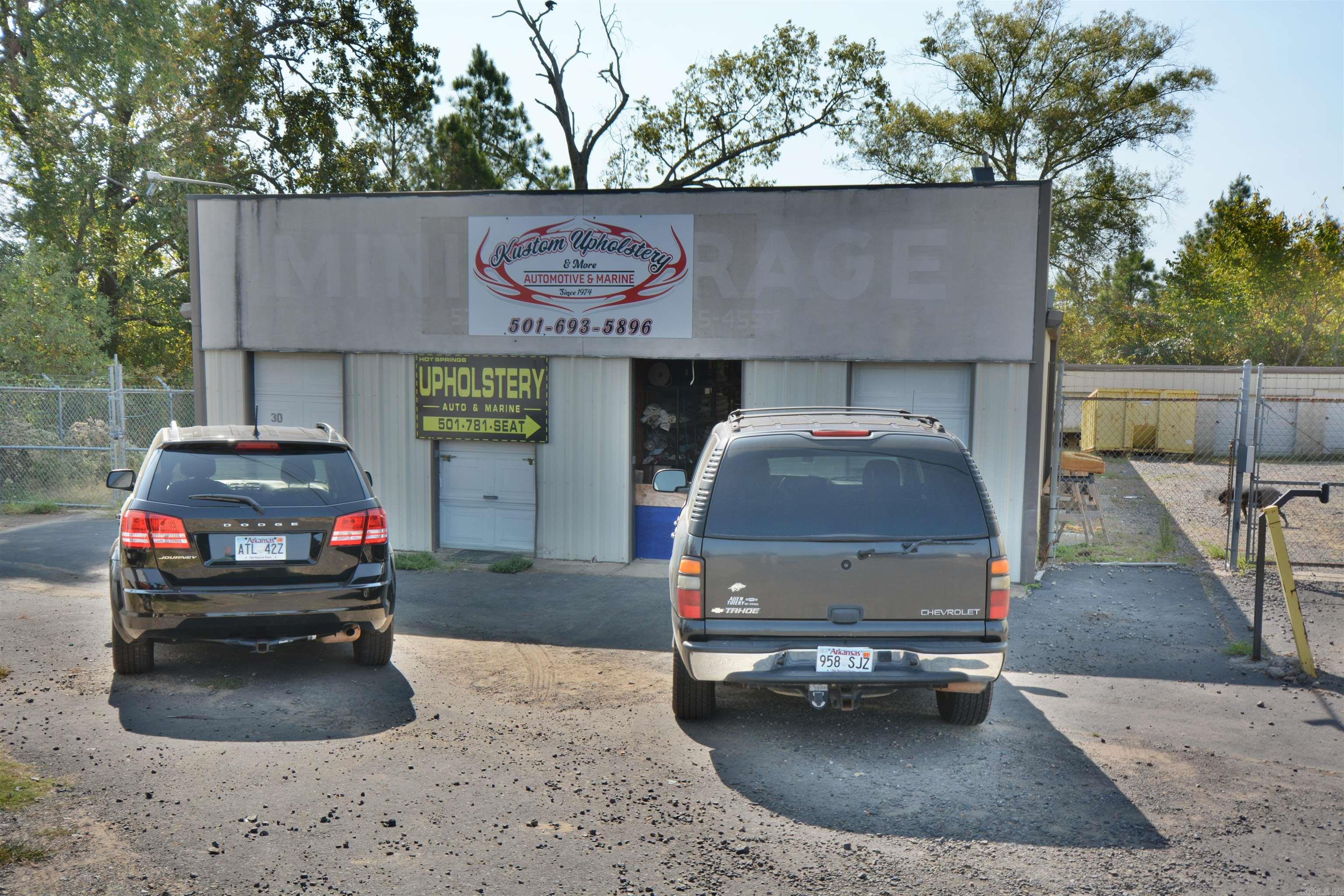 525 SECTION LINE Trail