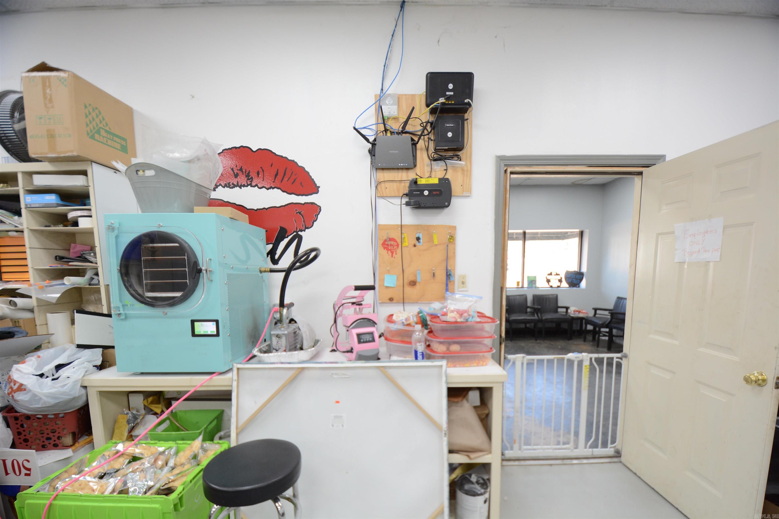 525 SECTION LINE Trail