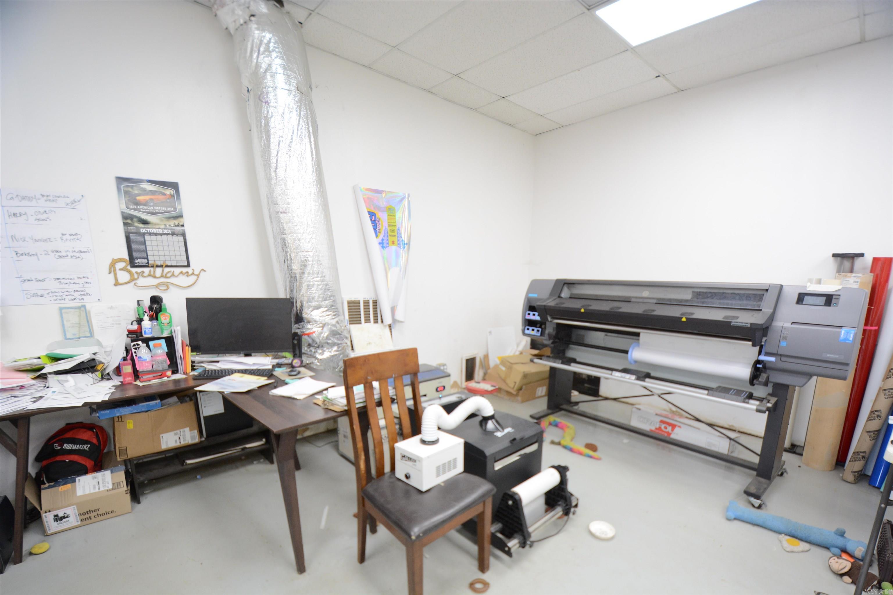 525 SECTION LINE Trail