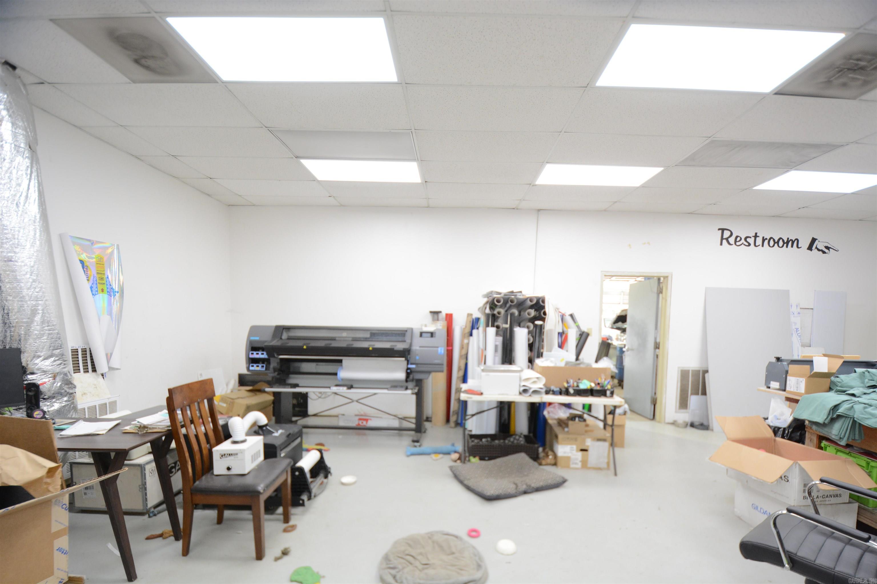 525 SECTION LINE Trail