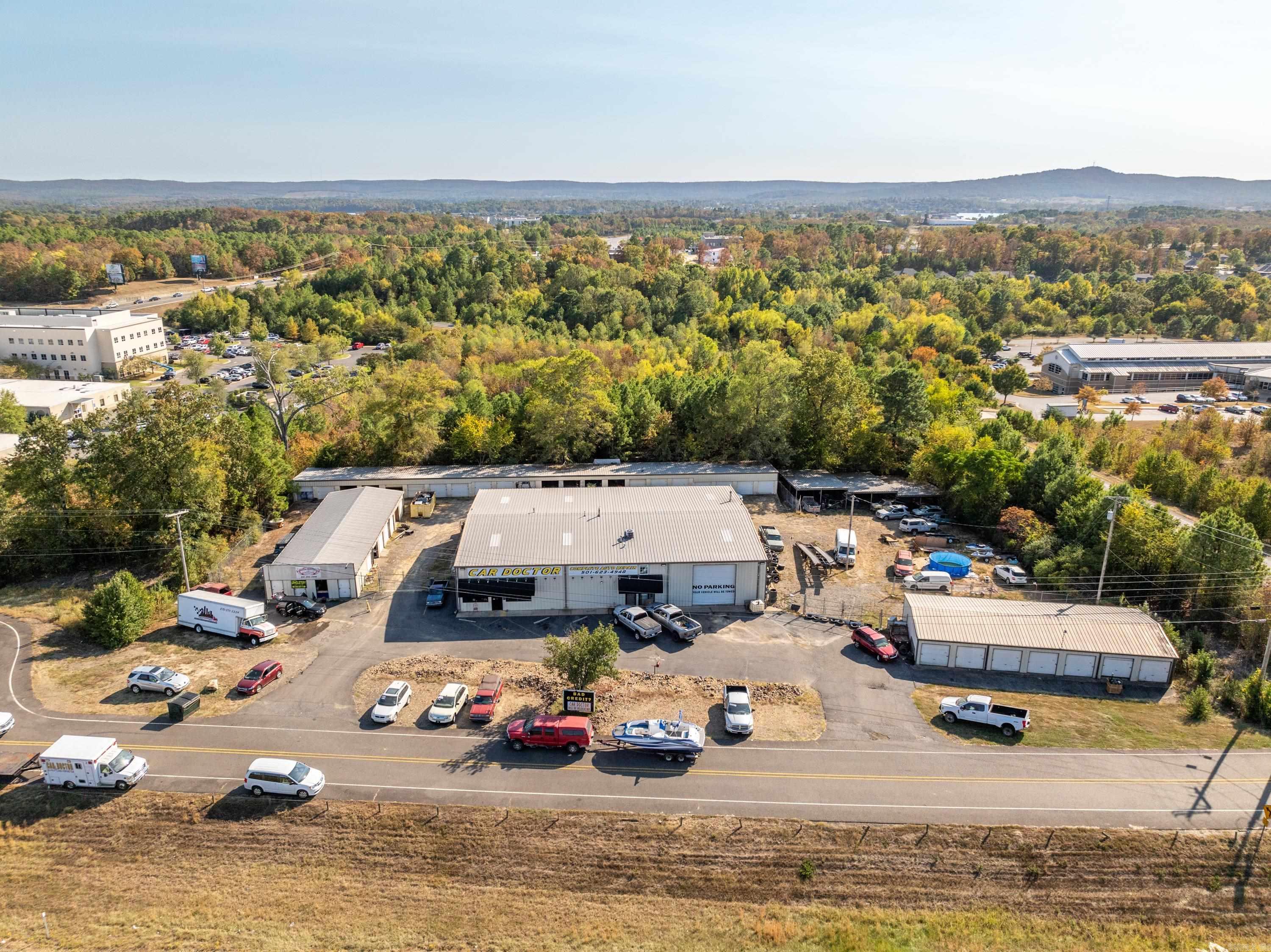 525 SECTION LINE Trail