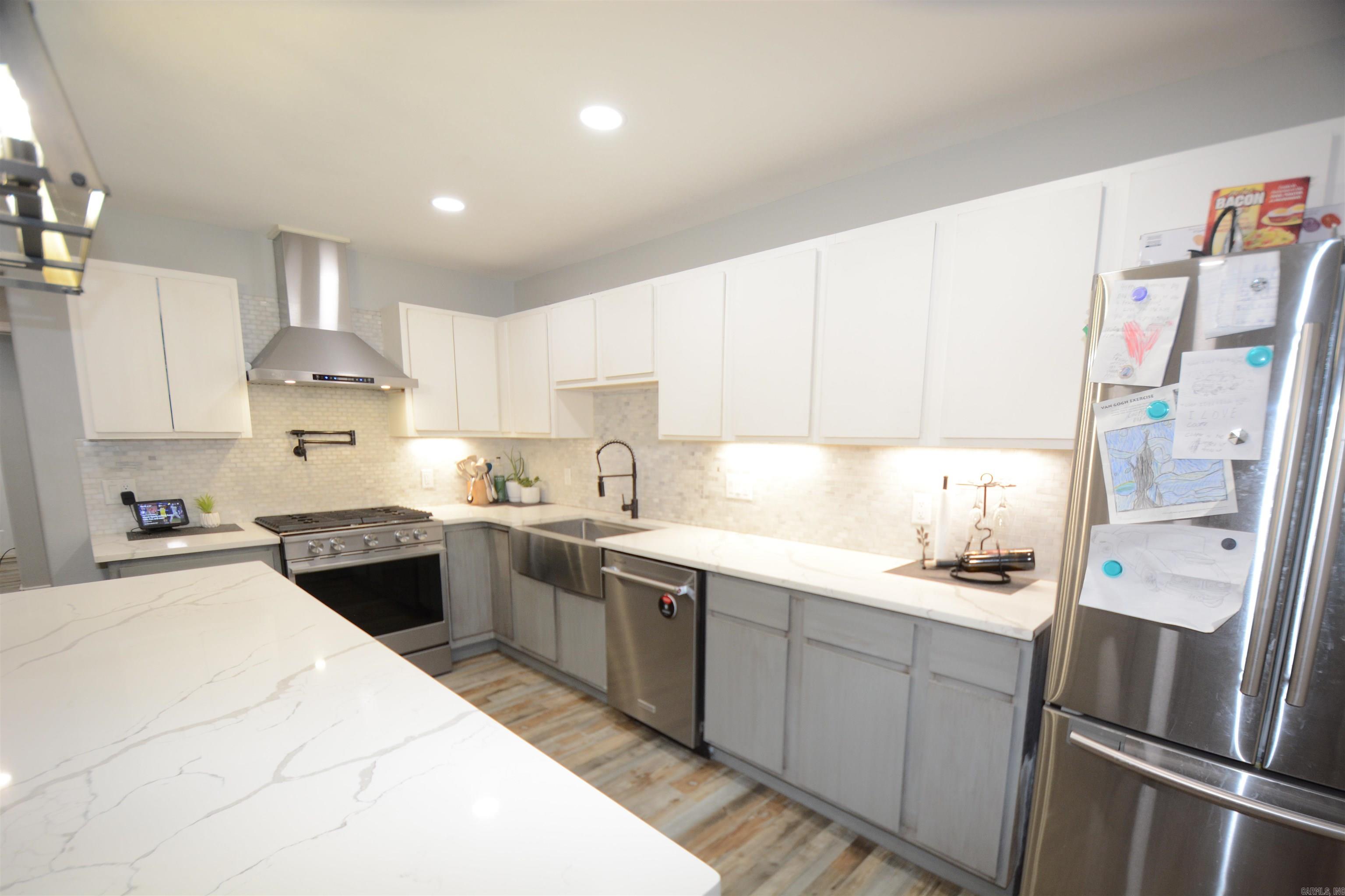 525 SECTION LINE Trail